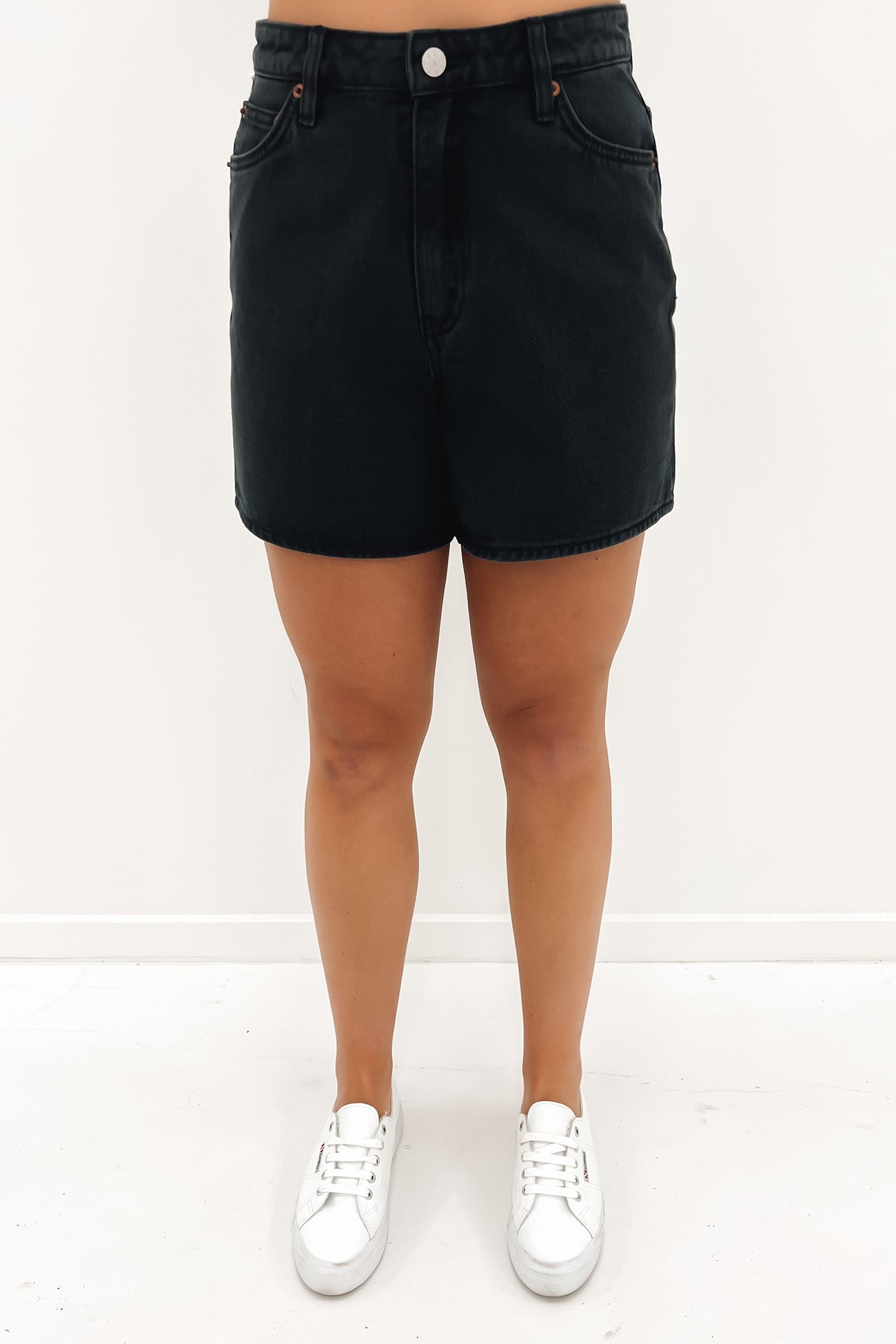 Hi Wide Short Toxic Black