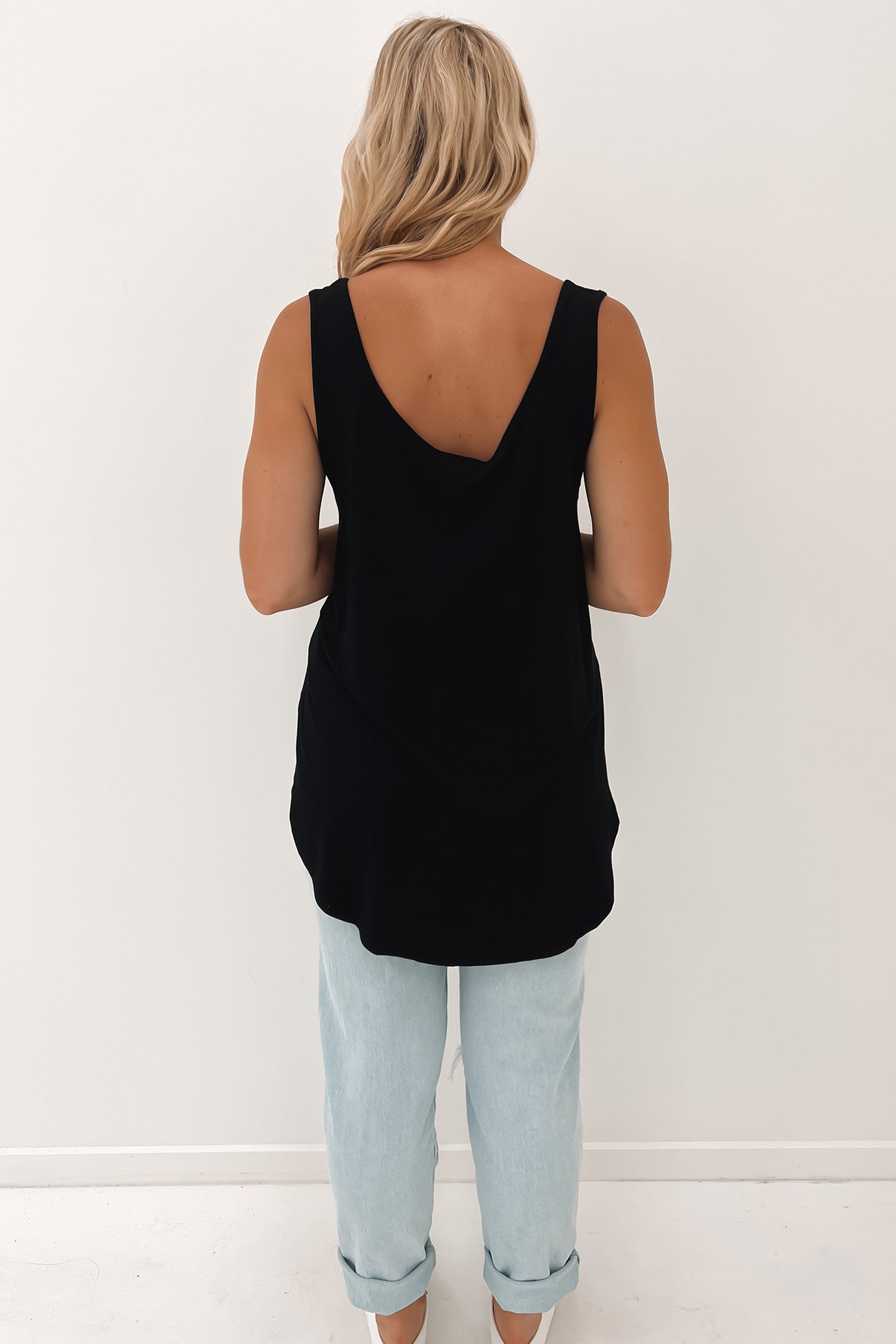 Holly Tank Black