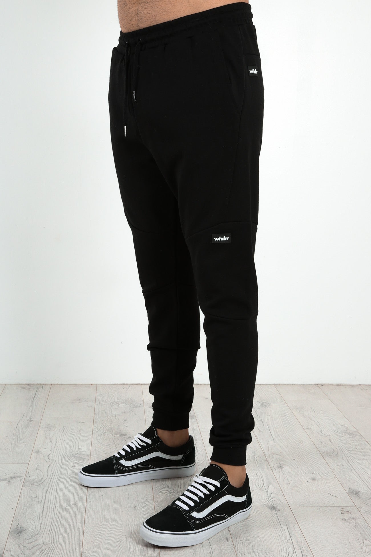 Hoxton V2 Tech Trackpant Black