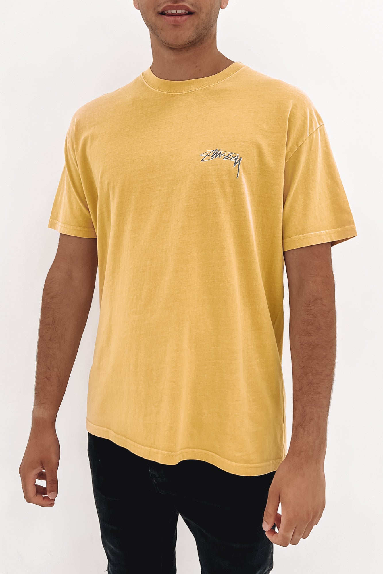 Shadow Script Short Sleeve Tee Pigment Lemon