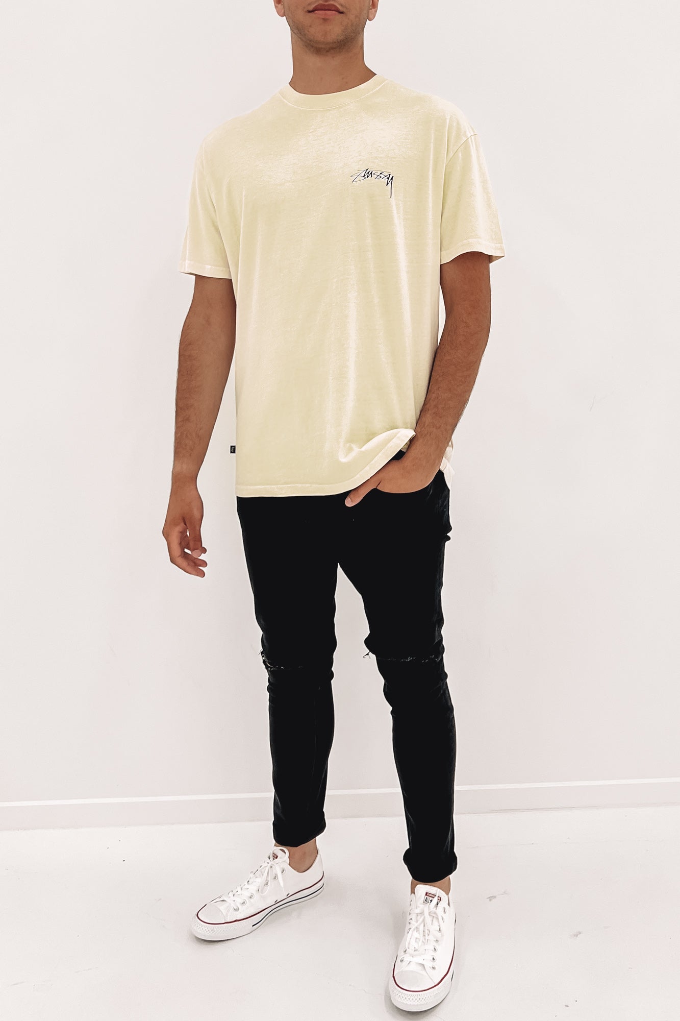 Shadow Script Short Sleeve Tee Pigment Cream