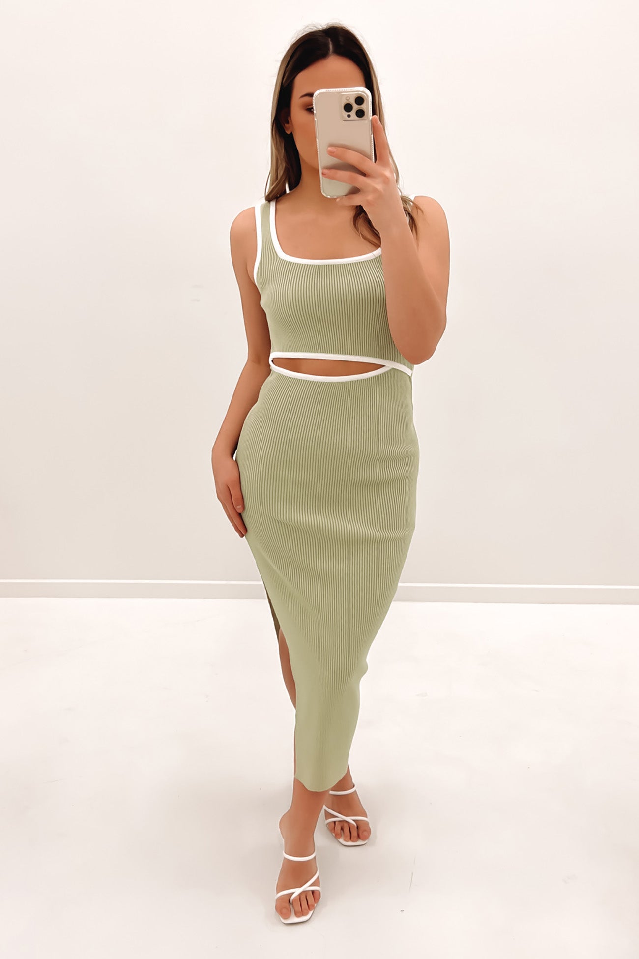 Isabella Midi Dress Avocado