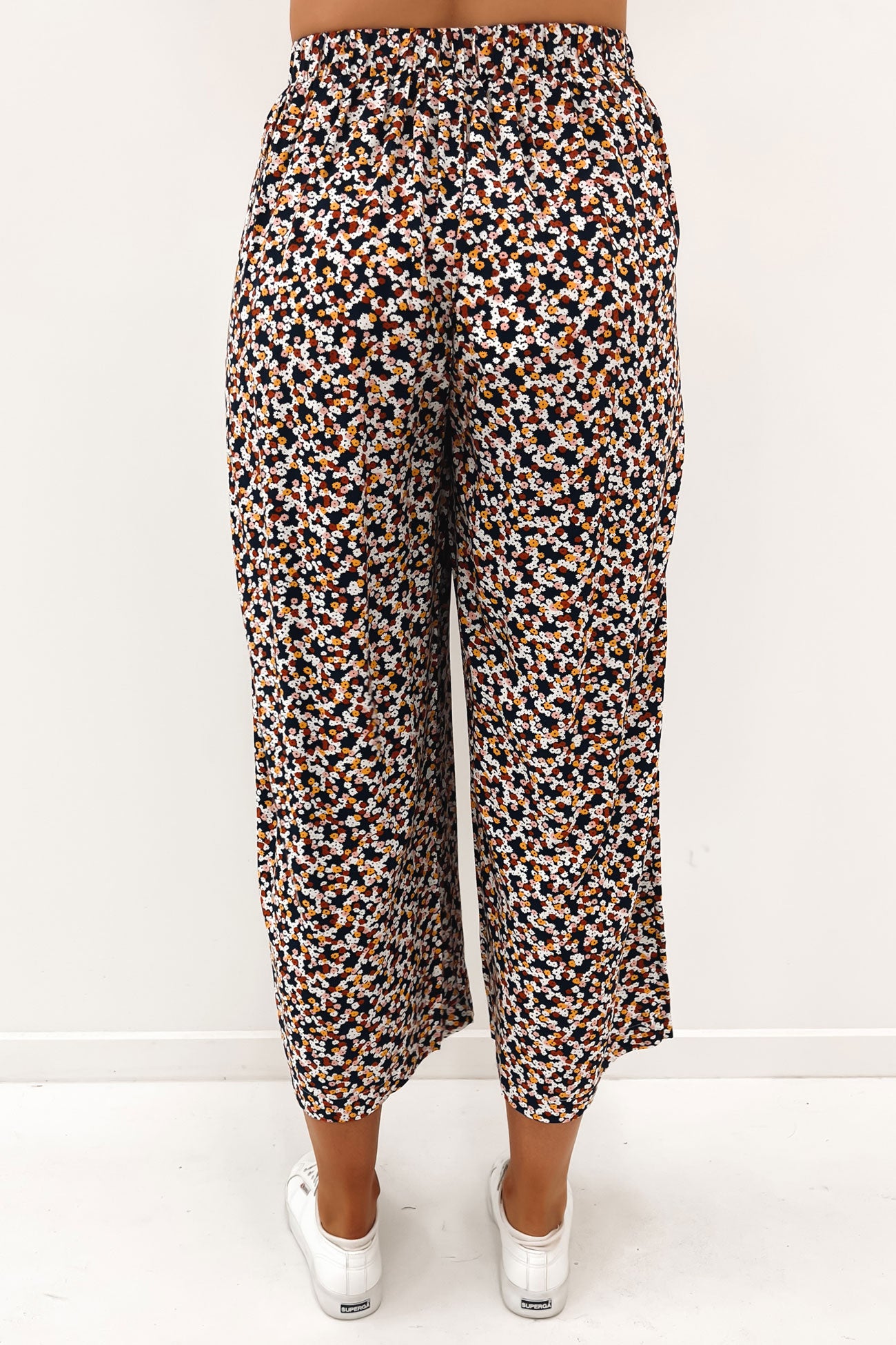 Isobelle Wide Leg Pant Navy Floral Ditsy