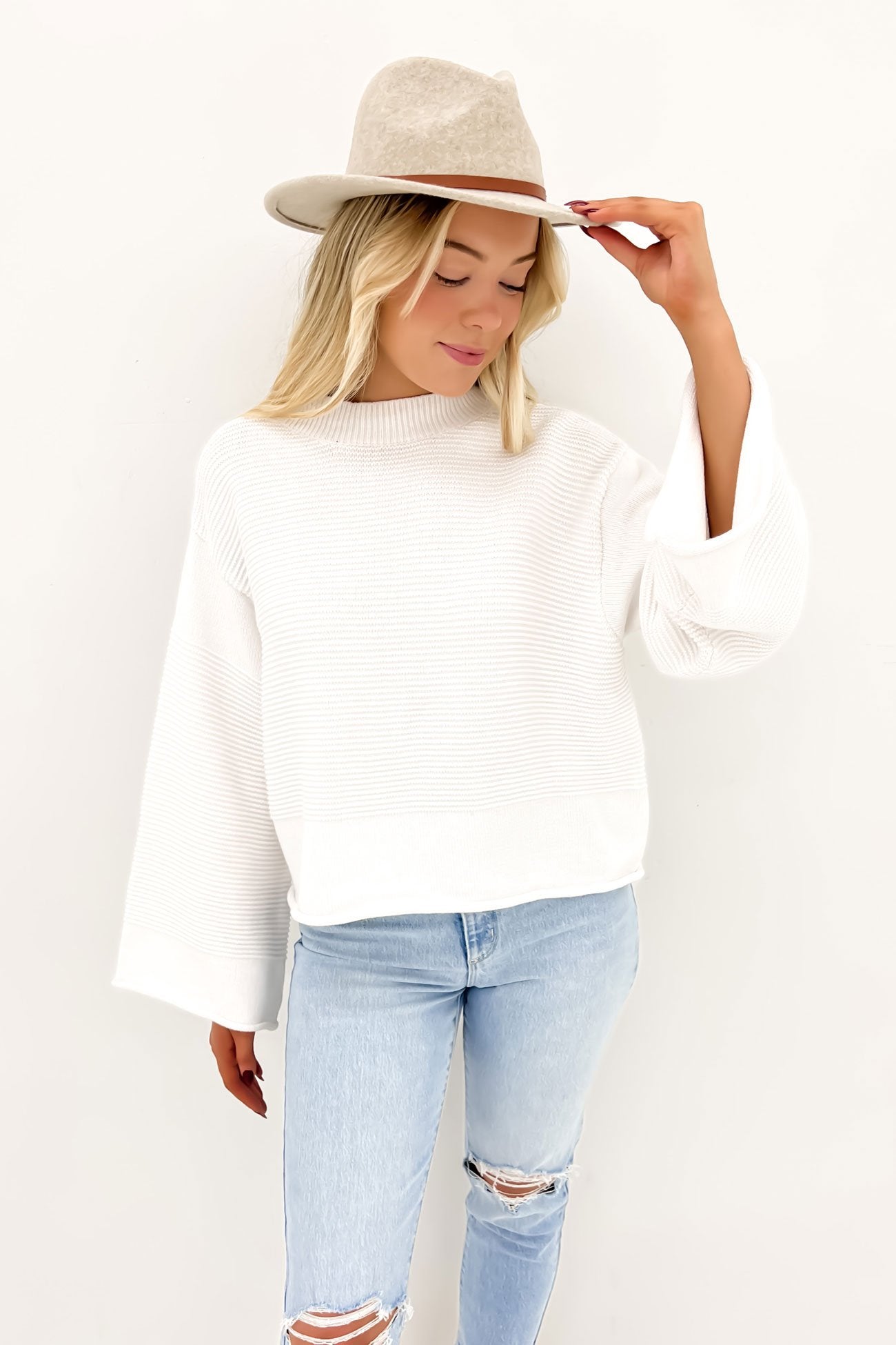 Izaiah Knit Sweater White