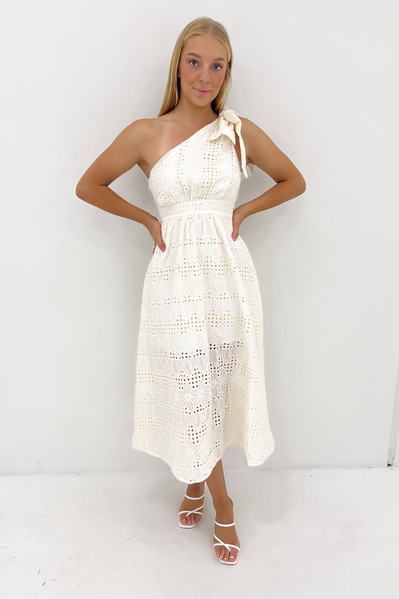 Kamilah Midi Dress Cream