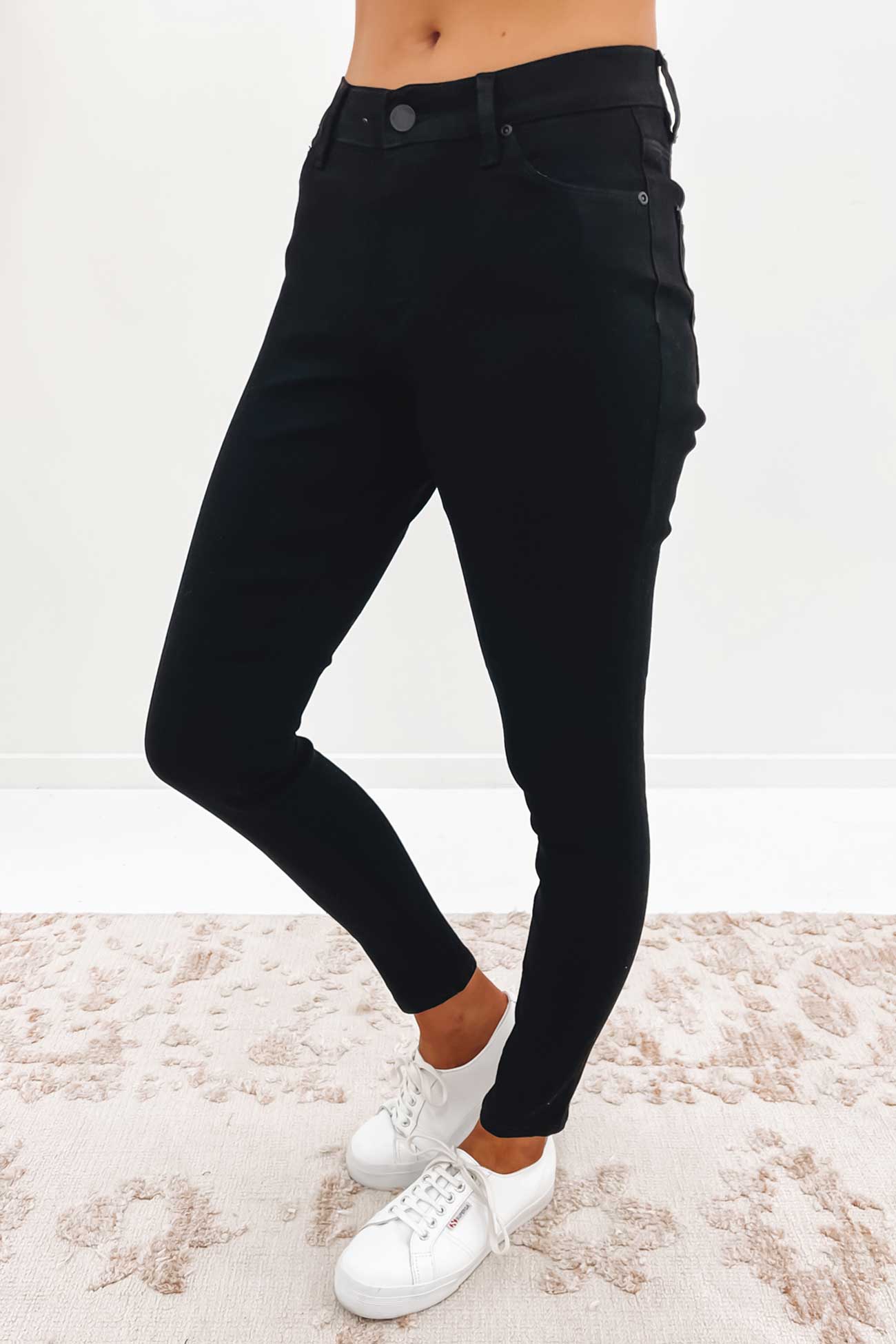 Kitty Skinny Jean Back In Black