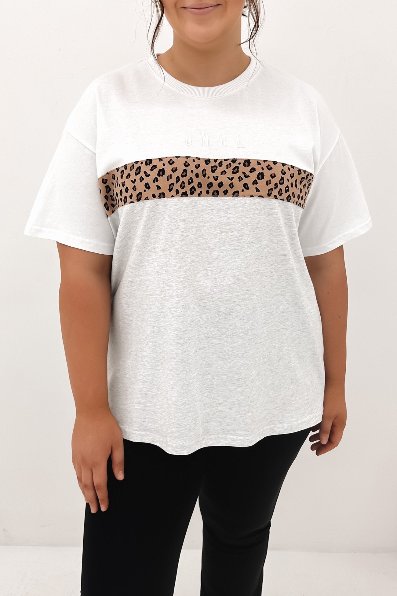 Leopard Panel Up Tee Snow Marle