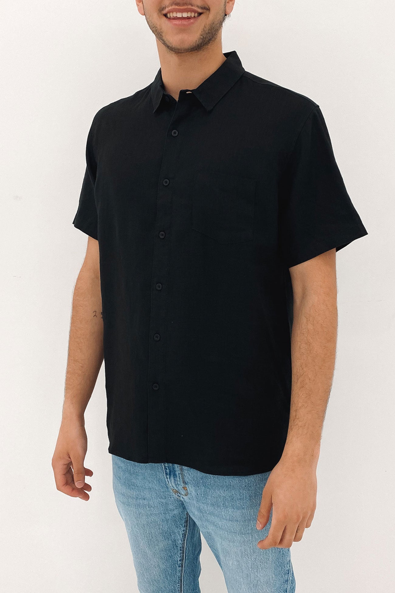 Linen Short Sleeve Shirt Black