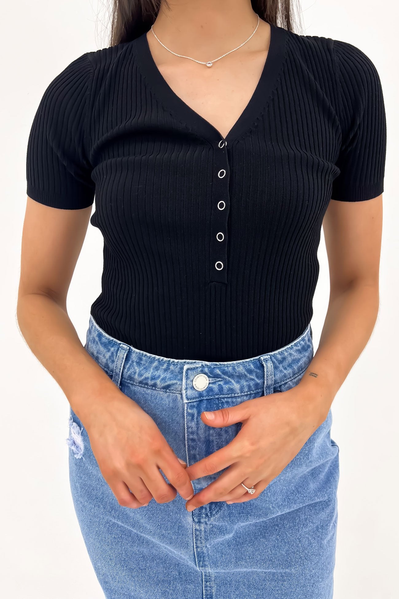 Lottie Ribbed Top Short Sleeve Black