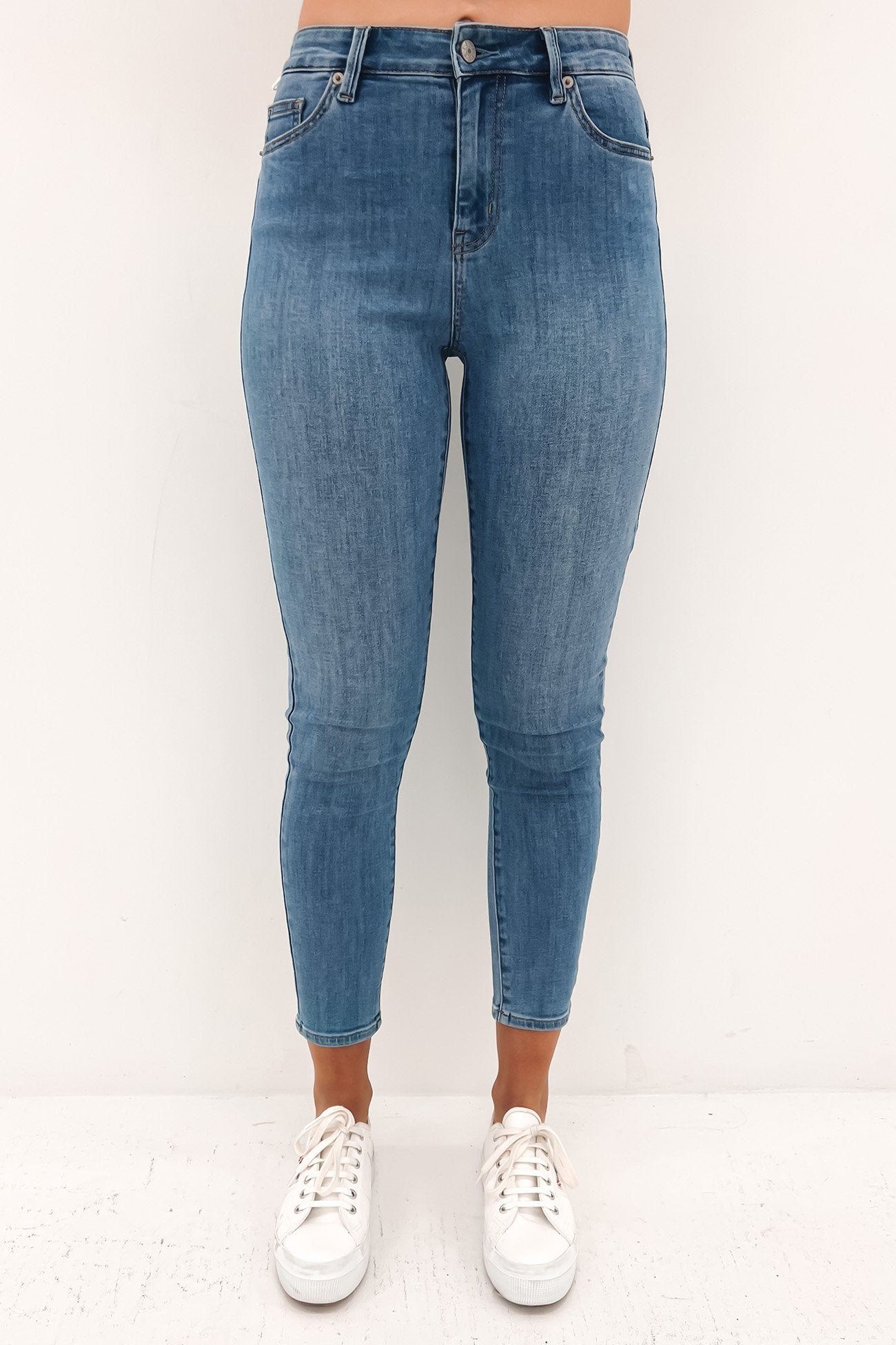 Mid Ankle Skimmer Jean Solar Blue