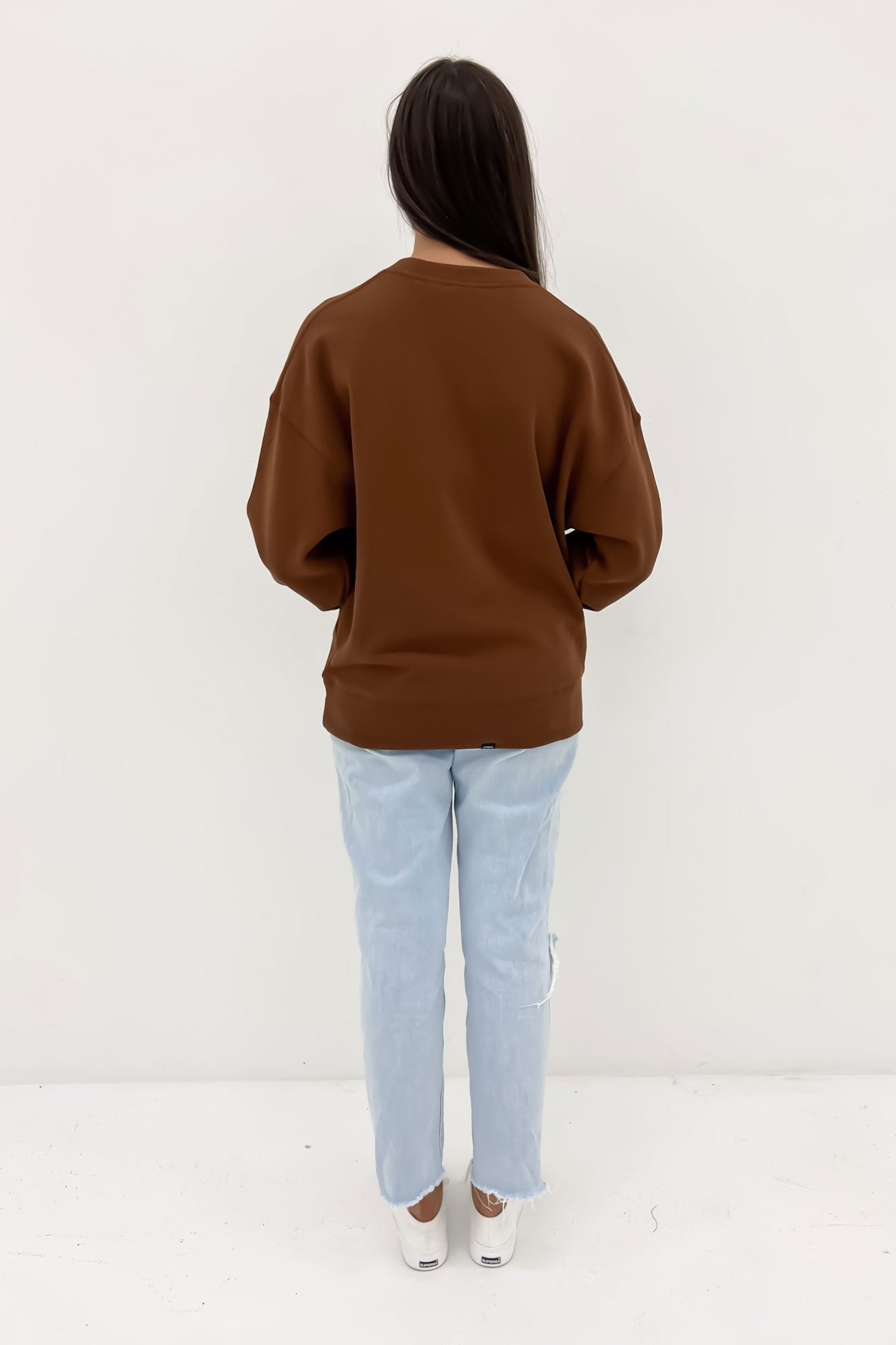 Minimal Thrills Slouch Crew Chestnut