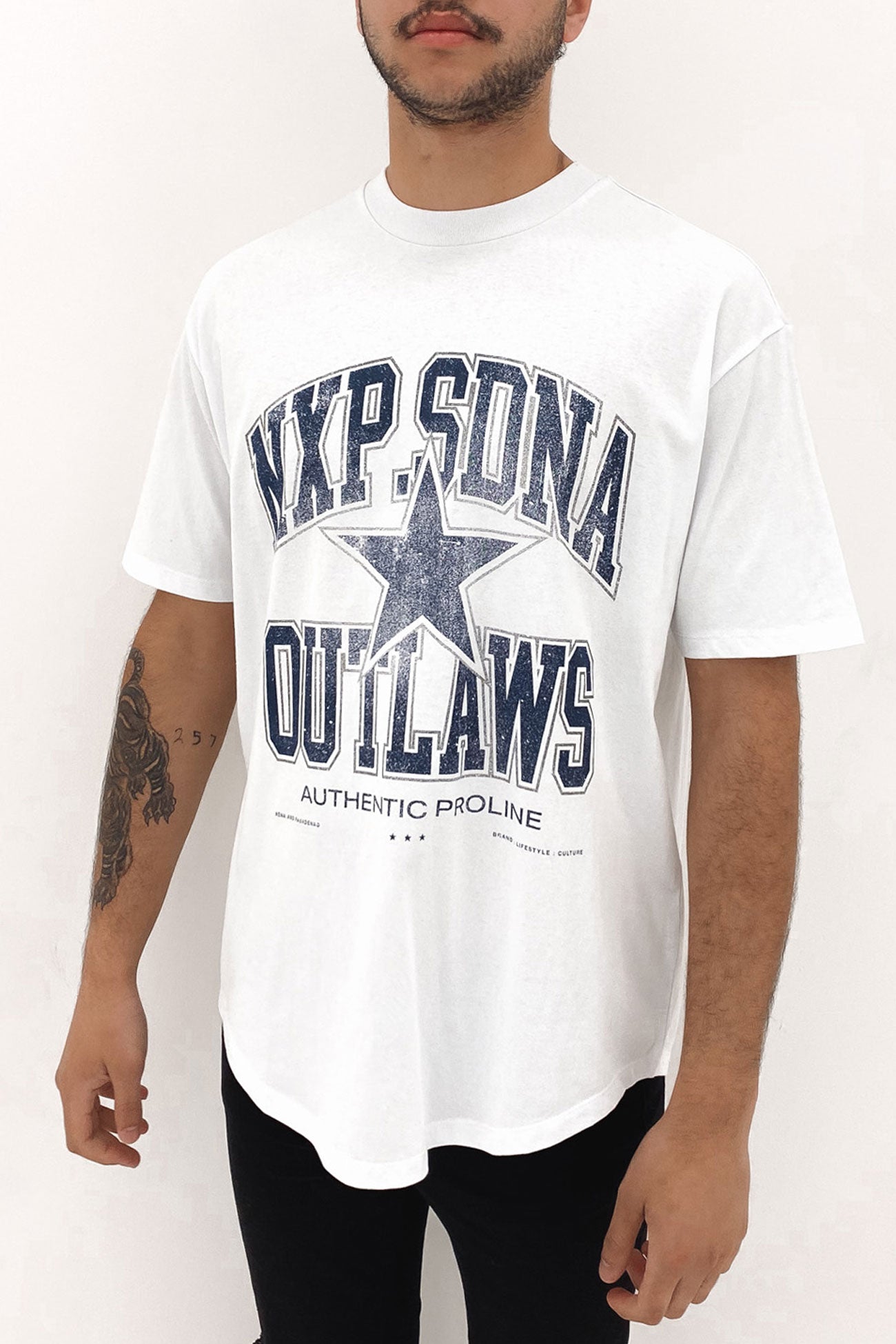 Outlaws Box Fit Scoop Tee White