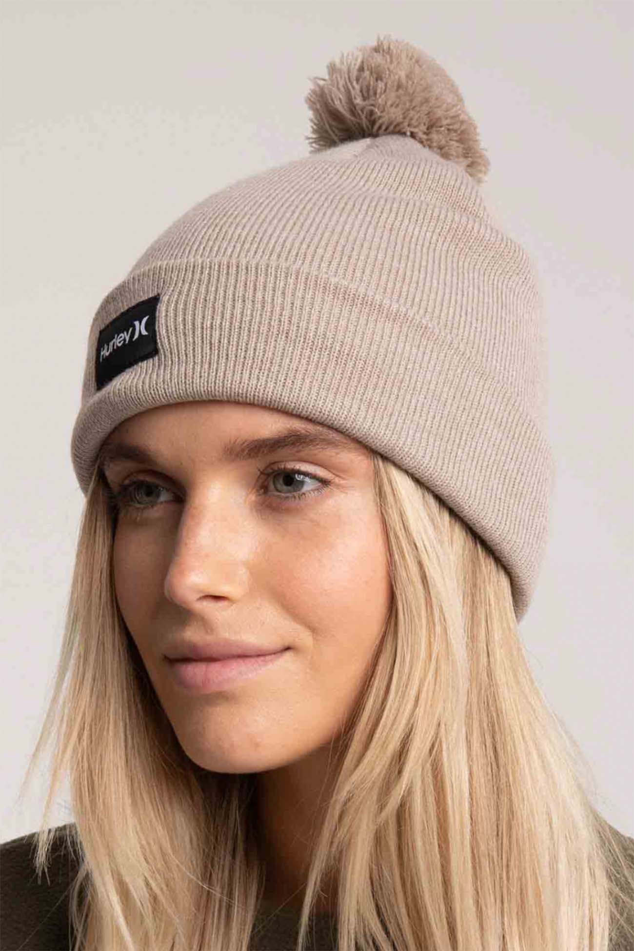 Pom Patch Beanie Simply Taupe