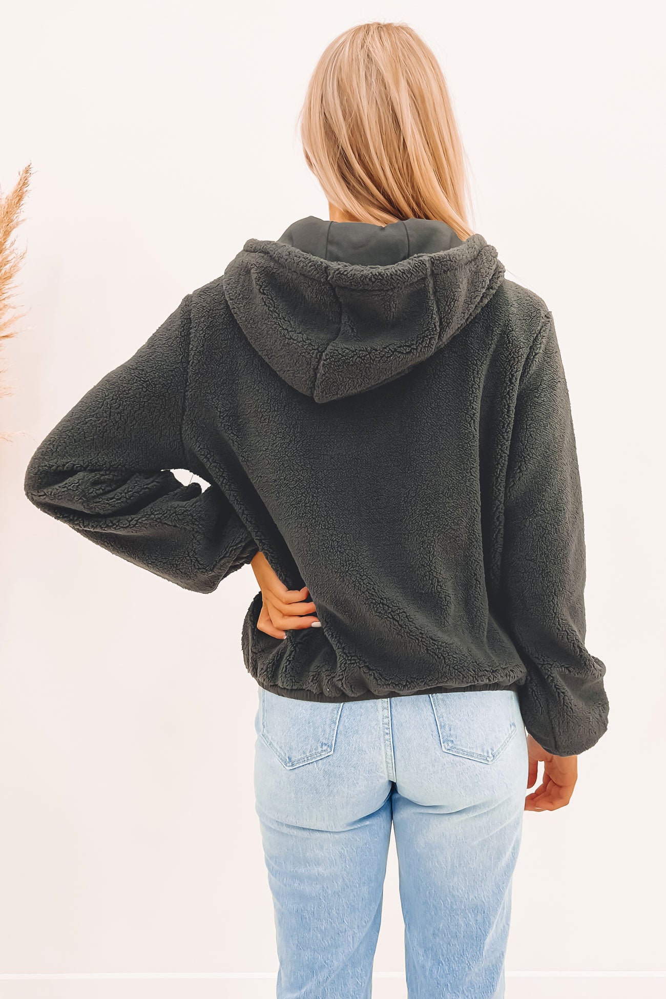 Quarter Zip Sherpa Raven