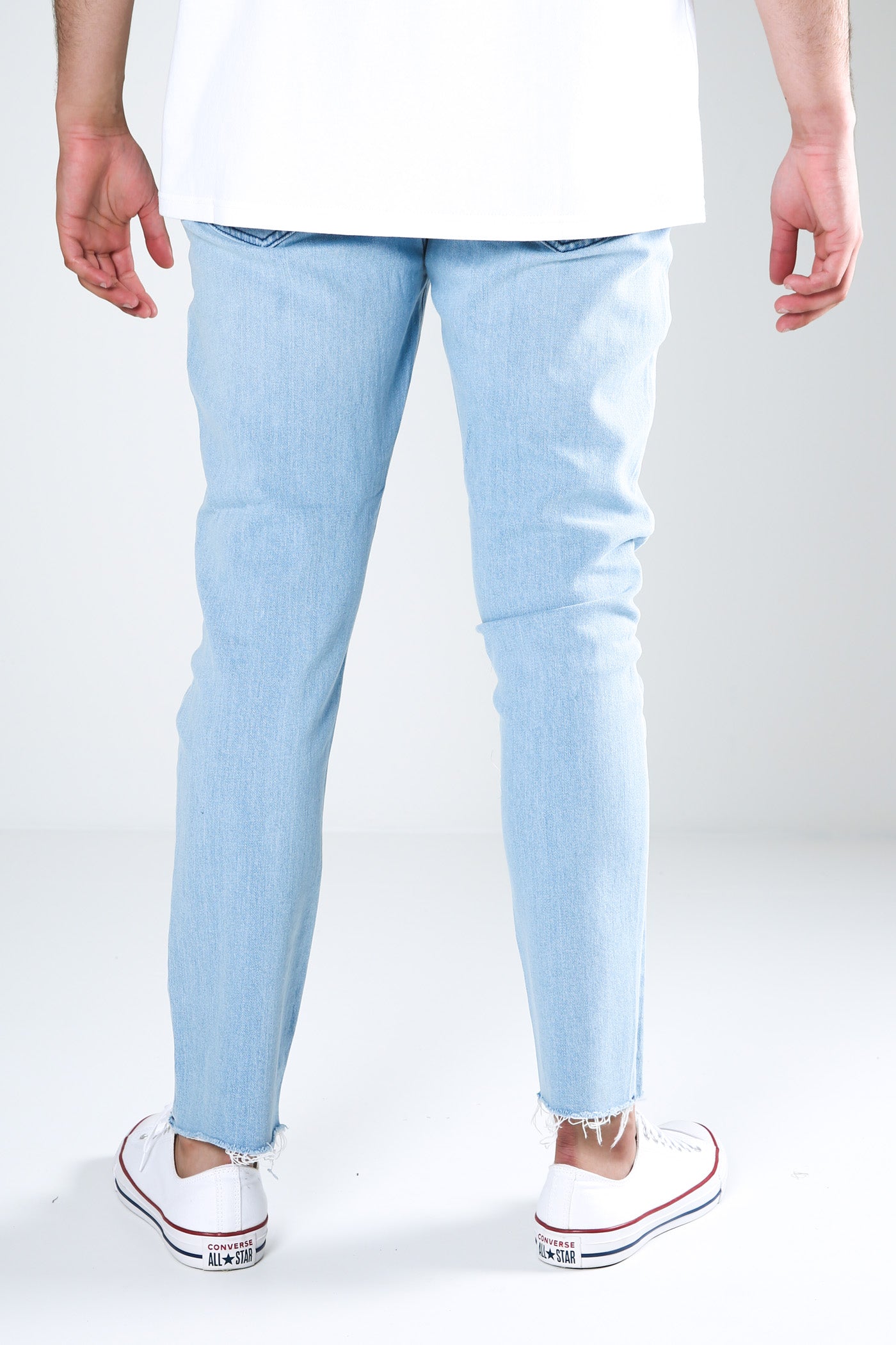 R2 Slim Grazer Jean Urban Distress