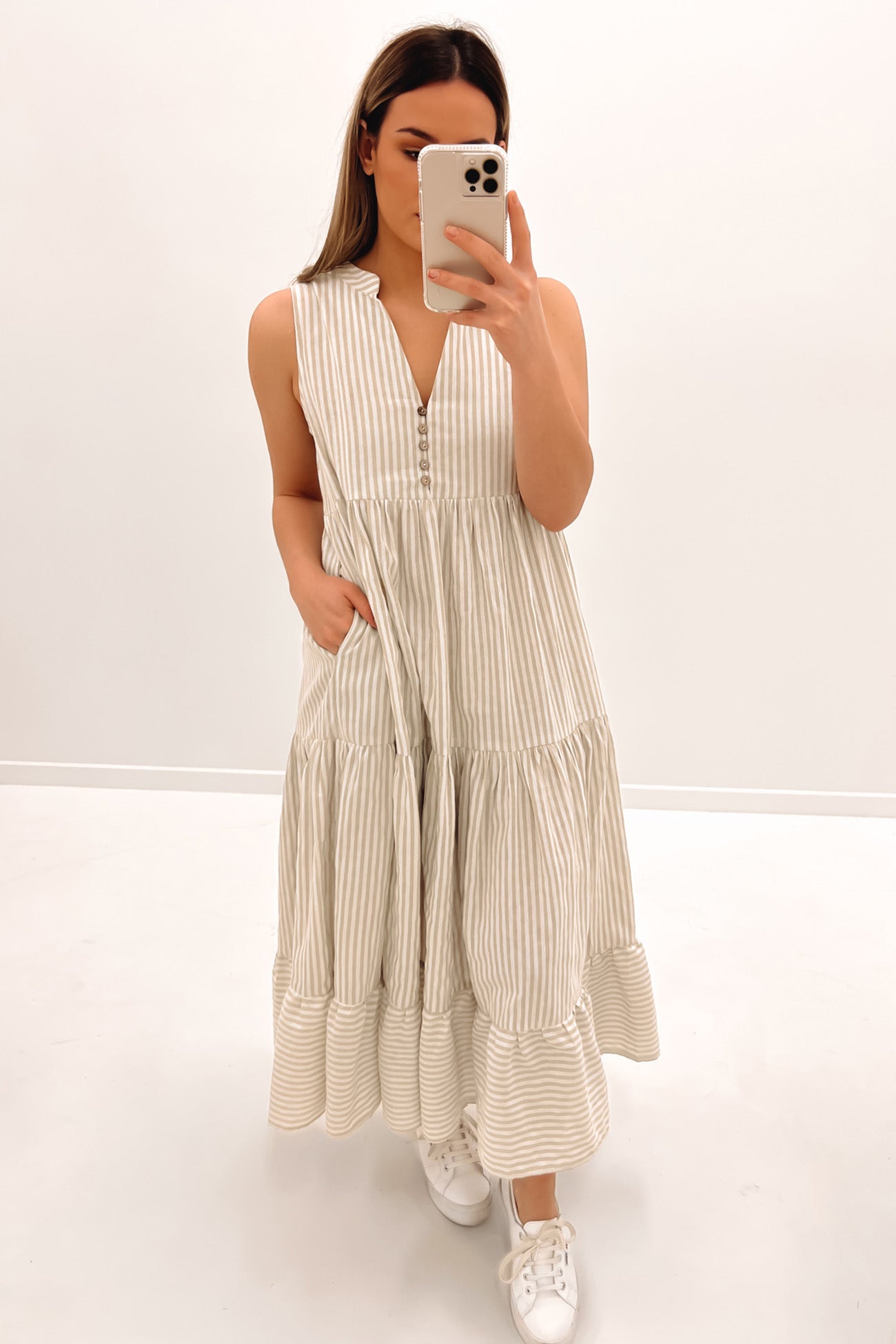 Rayne Maxi Dress Beige