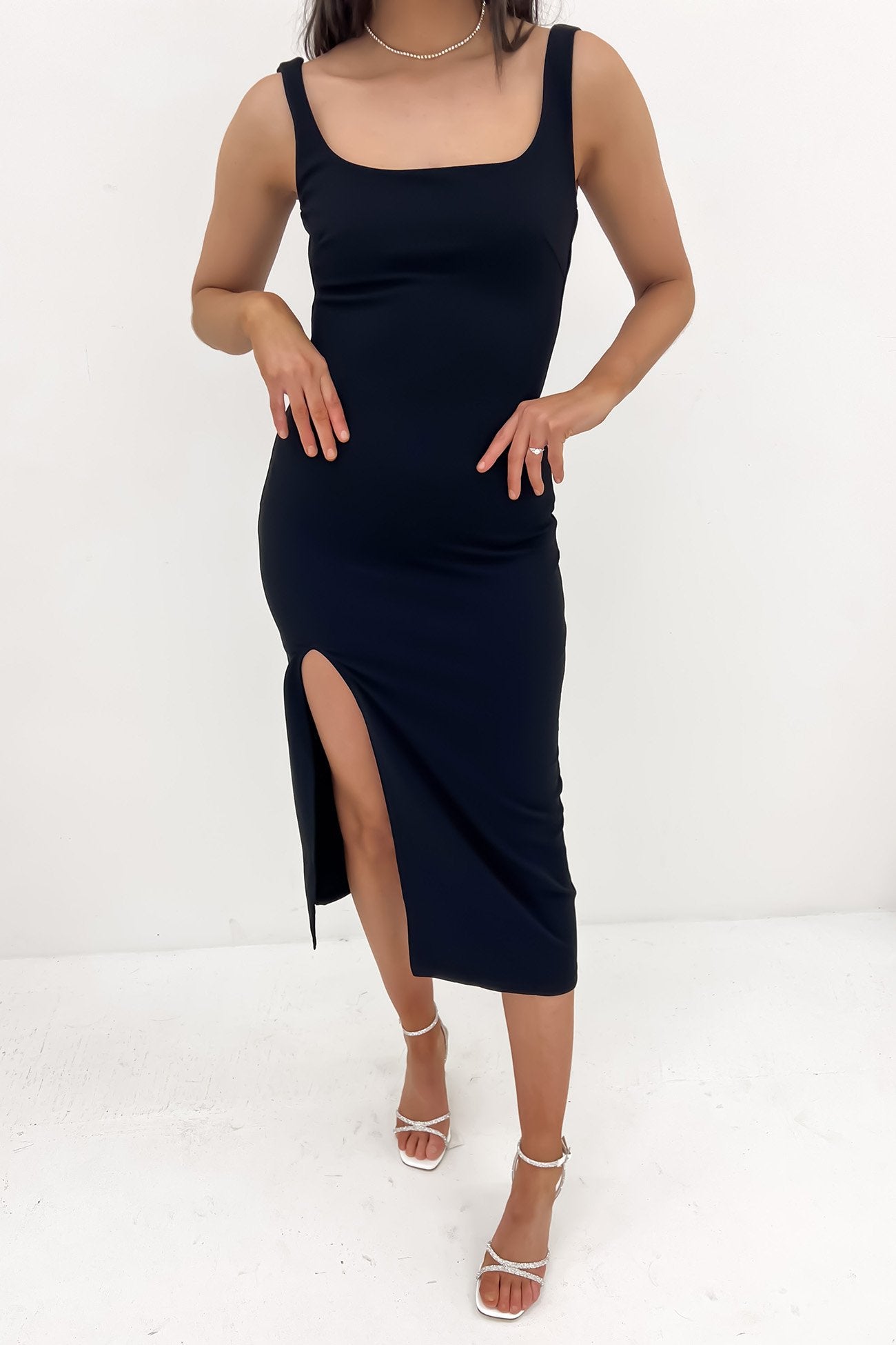 Reign Midi Dress Black