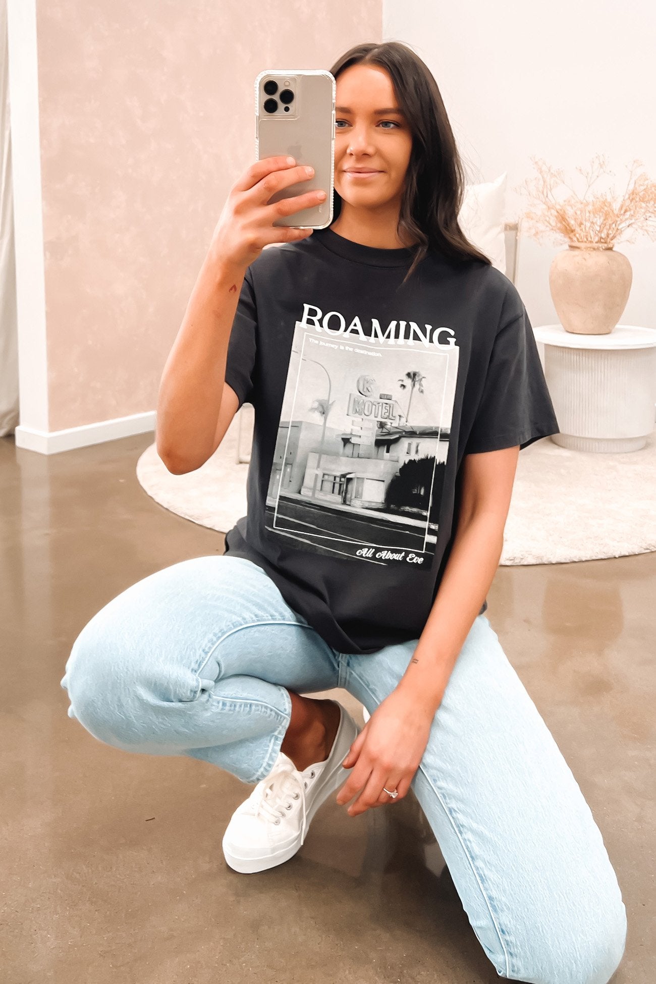 Roaming Tee Washed Black