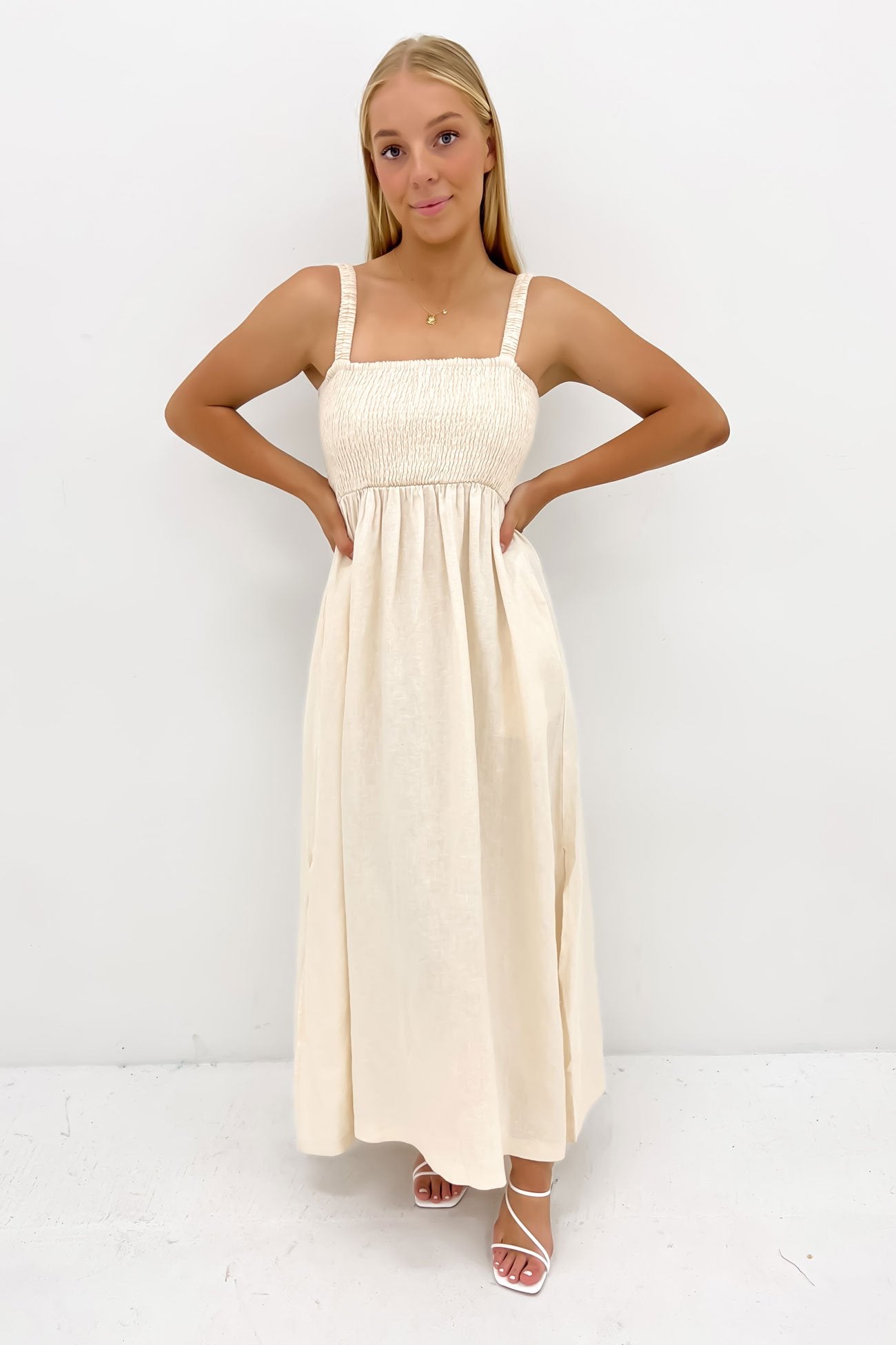 Rynn Linen Maxi Dress Cloud