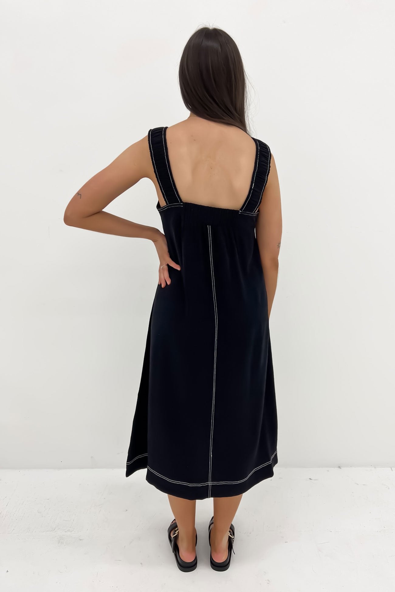 Sage Dress Black