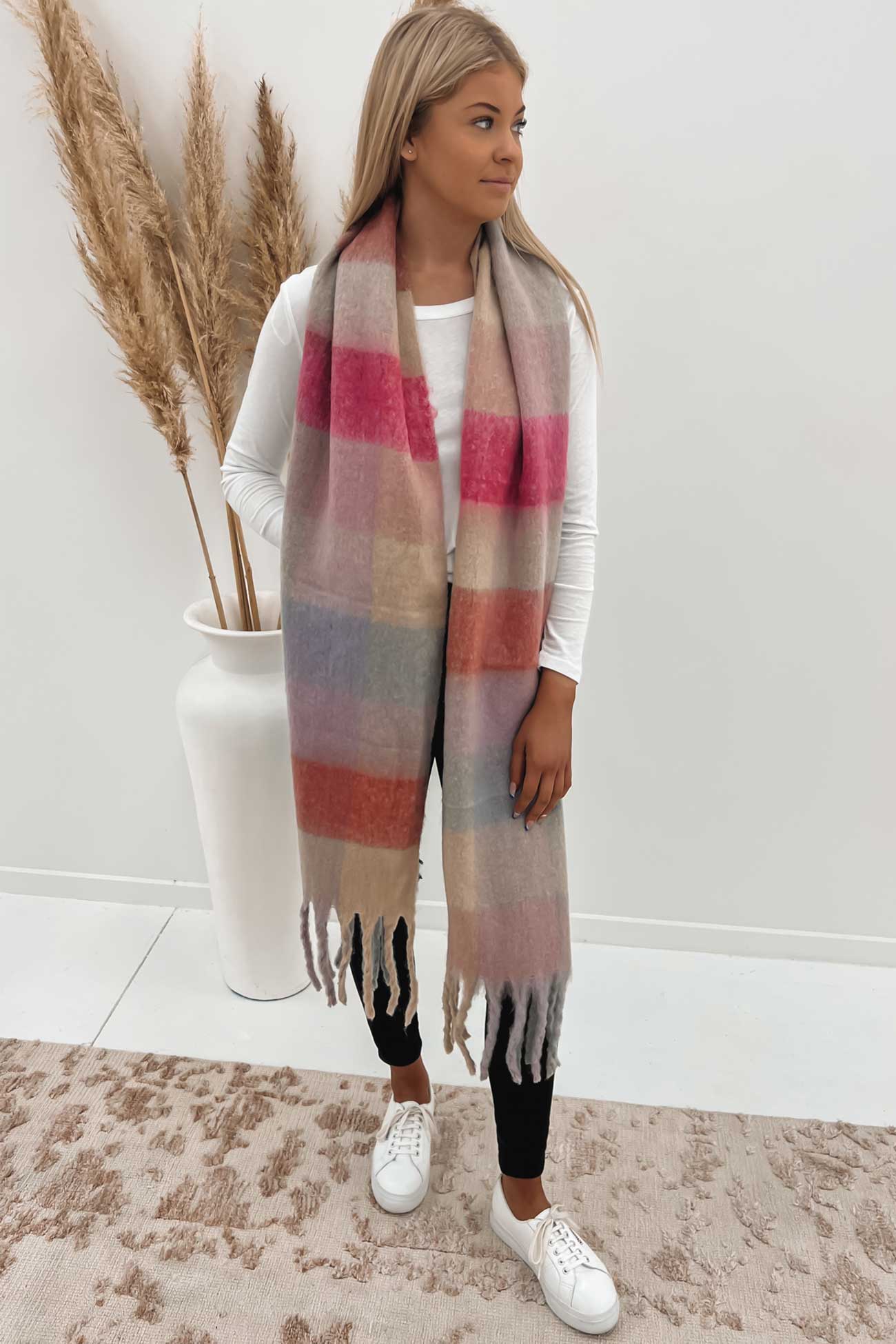 Seb Fluffy Scarf Pink Multi