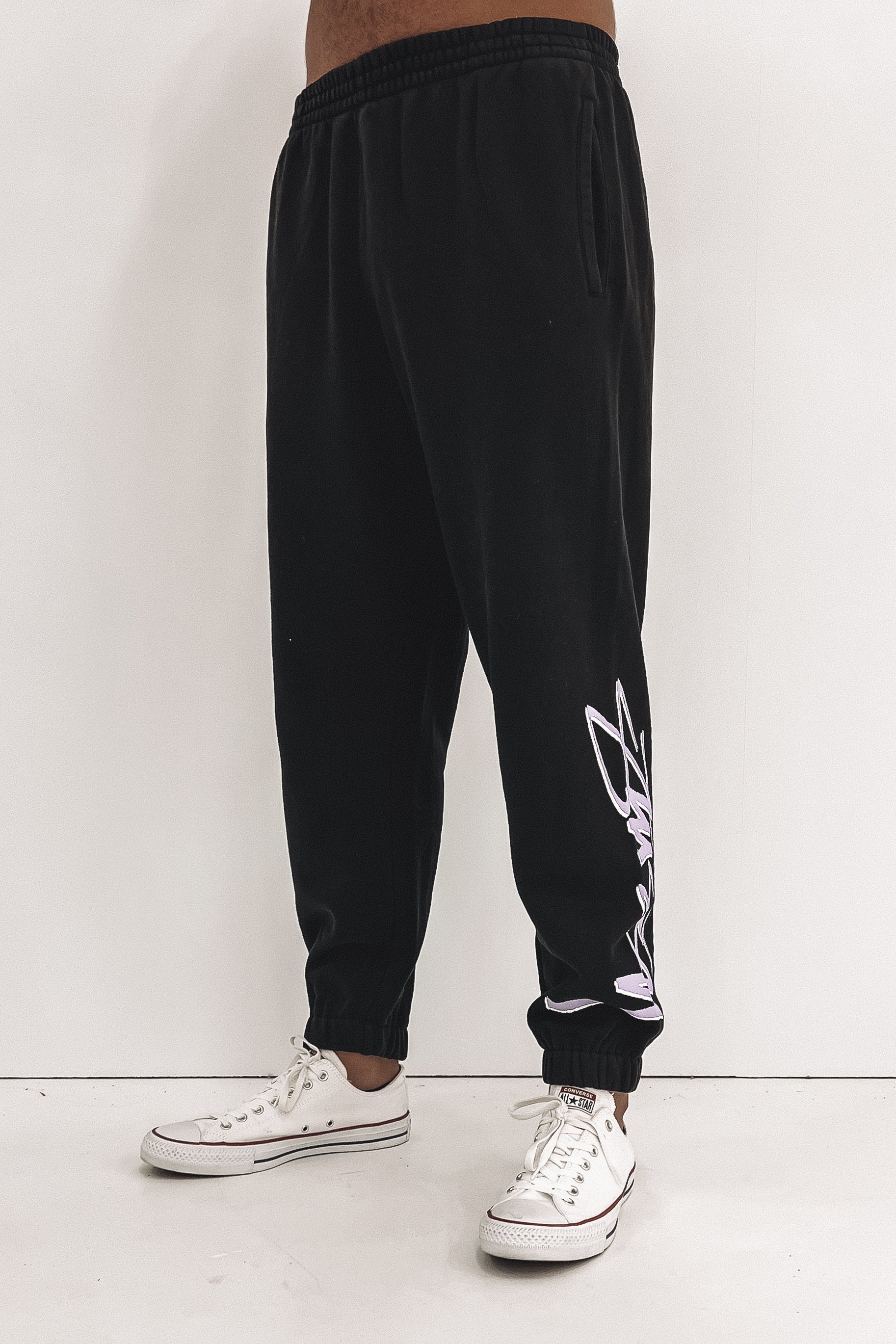 Shadow Script Trackpant Pigment Black