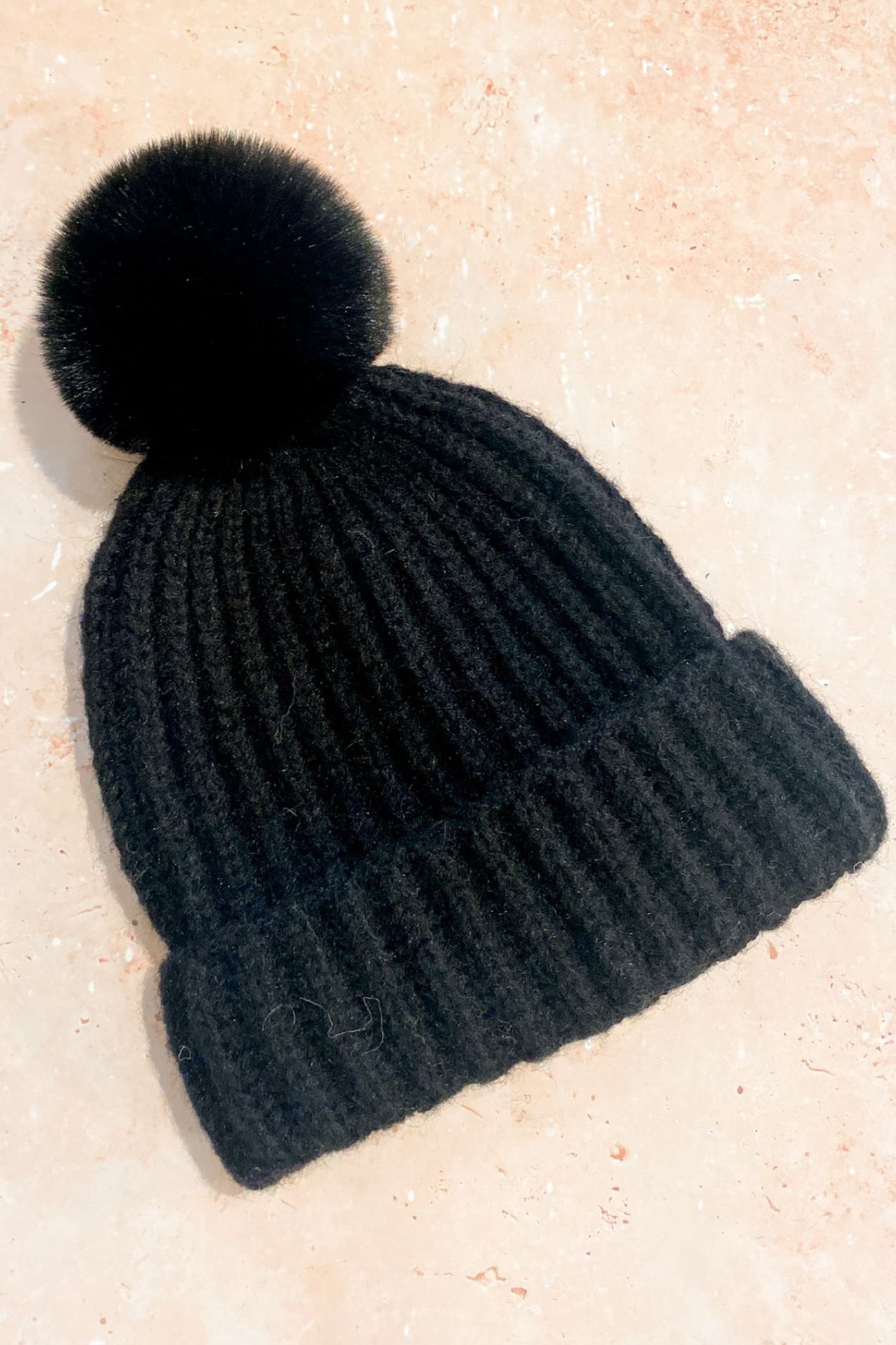 Shakira Beanie Black