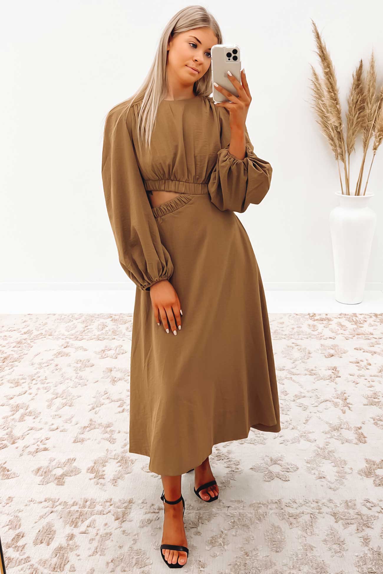 Sienah Maxi Dress Tan