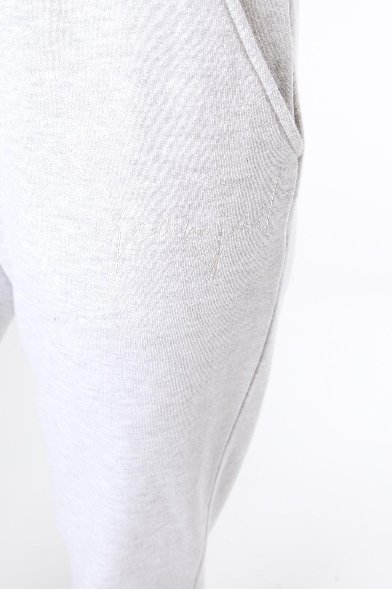 Signature Trackpant Snow Marle