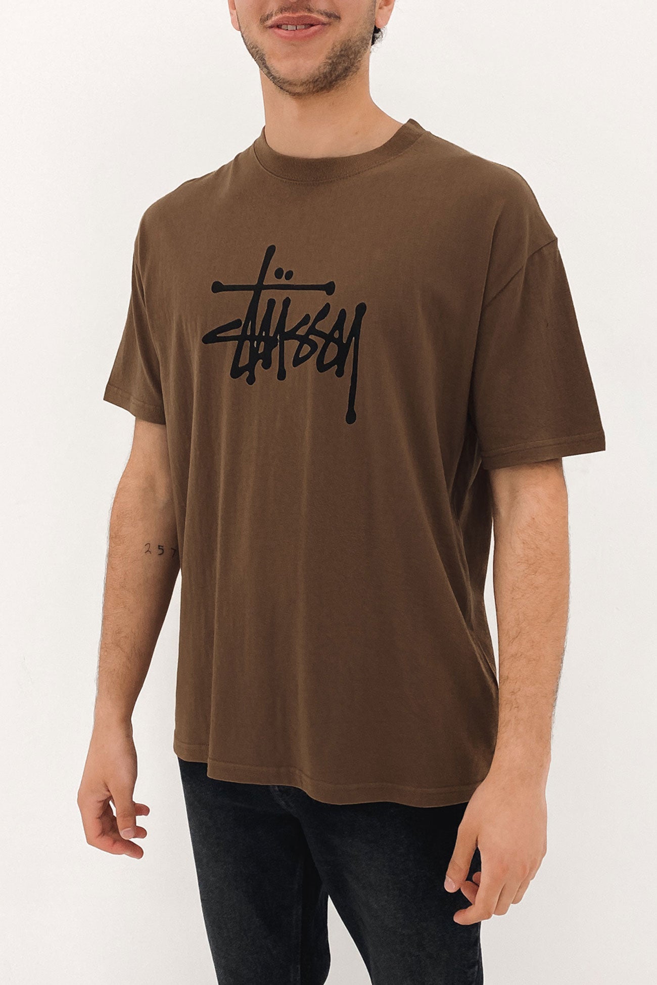 Solid Graffiti Short Sleeve Tee Chocolate