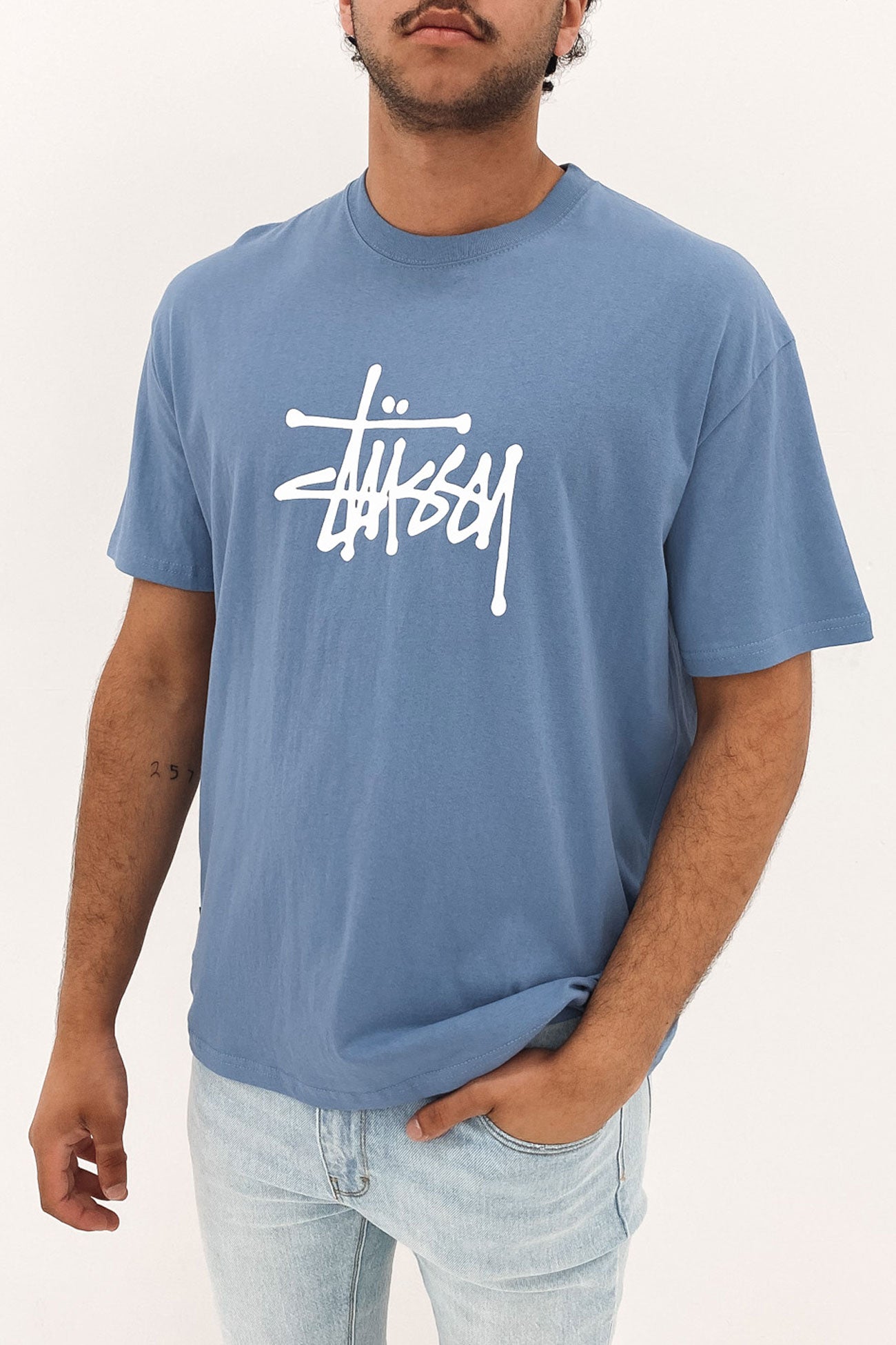 Solid Graffiti Short Sleeve Tee Dusty Blue