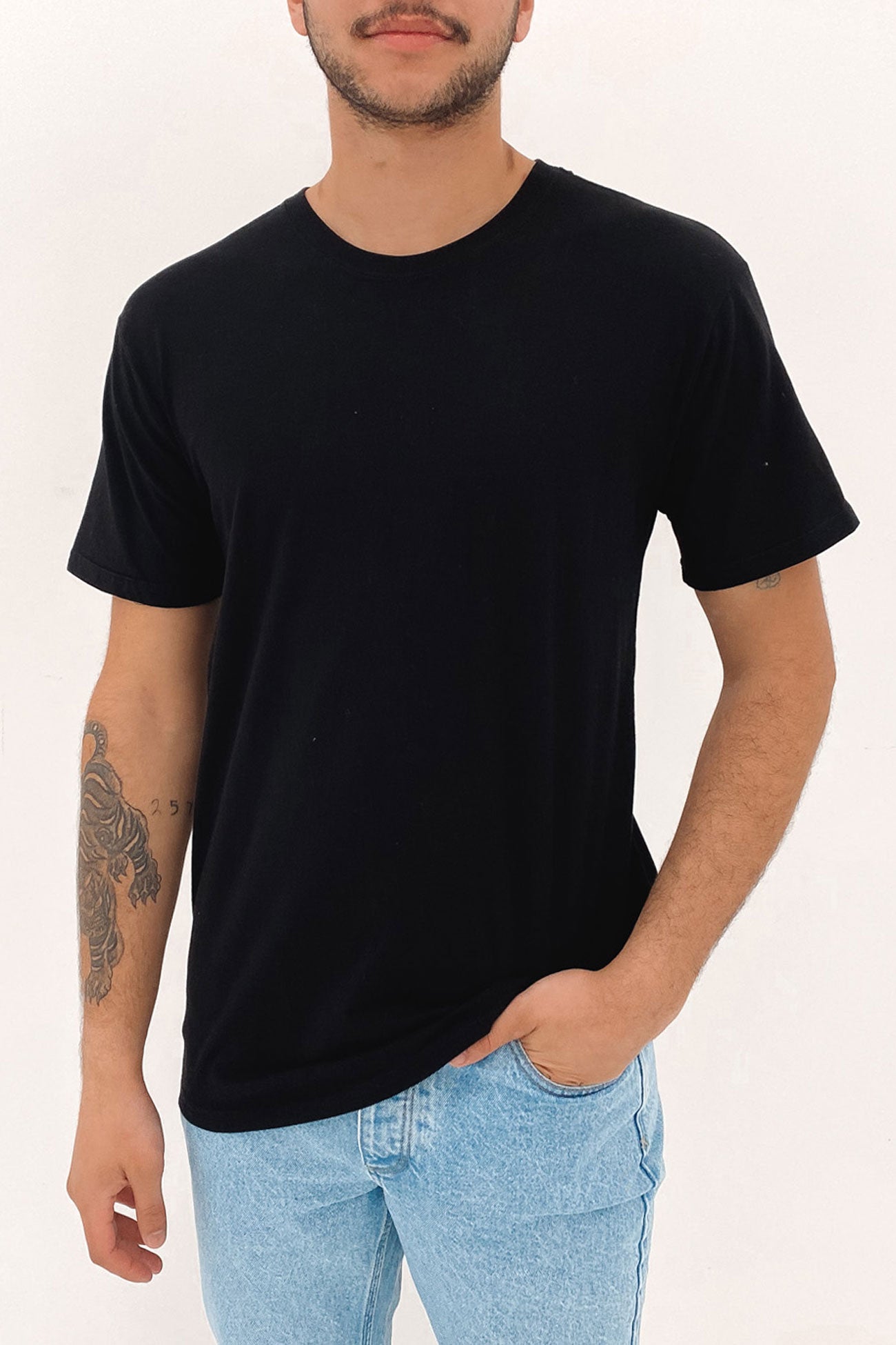 Standard Fit Tee Black