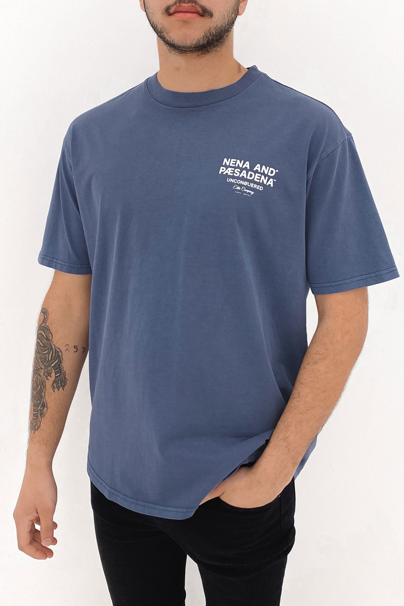 Status Box Fit Scoop Tee Pigment Insignia Blue