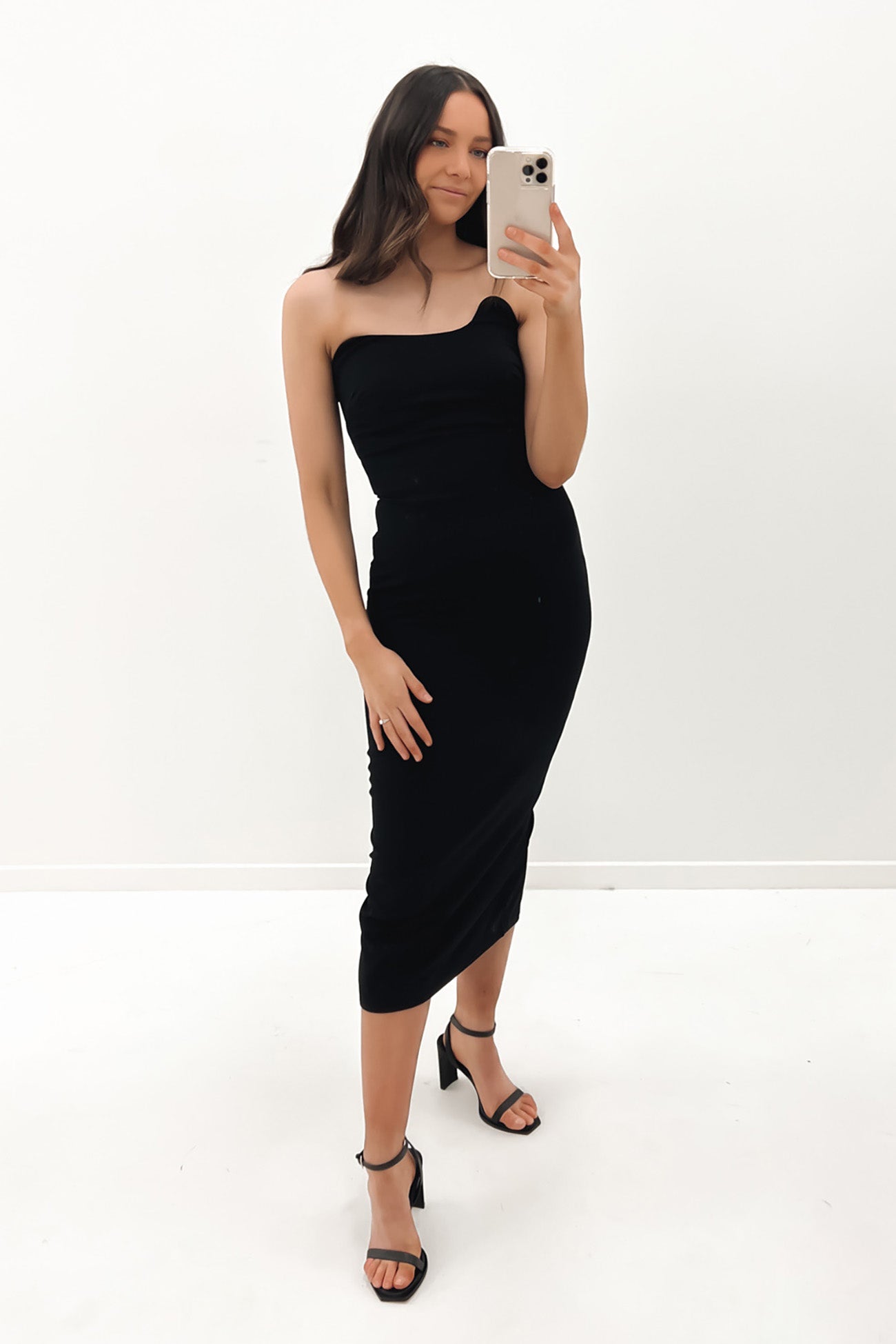 Strapless Wave Midi Dress Black