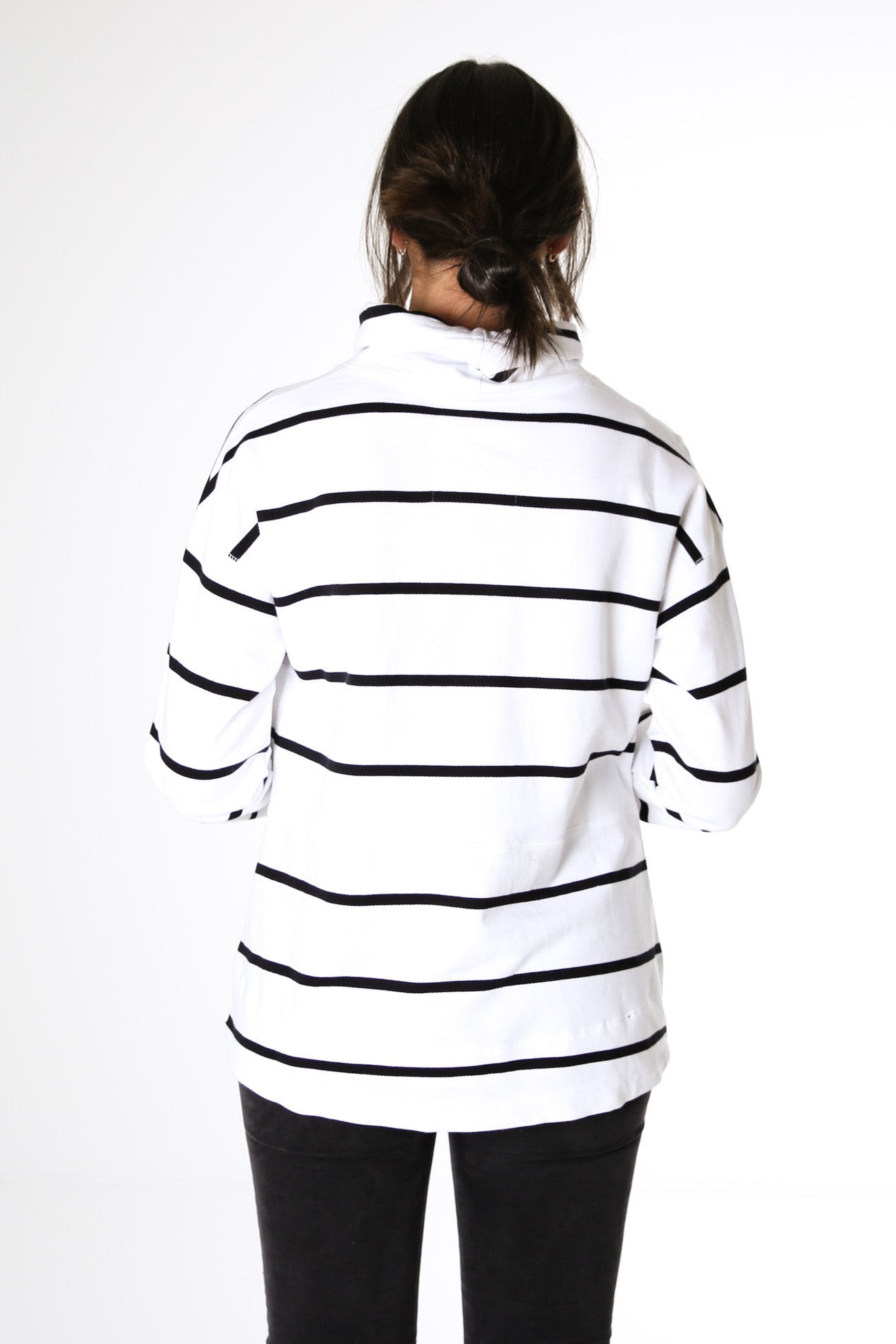 Stripe Funnel Crew White