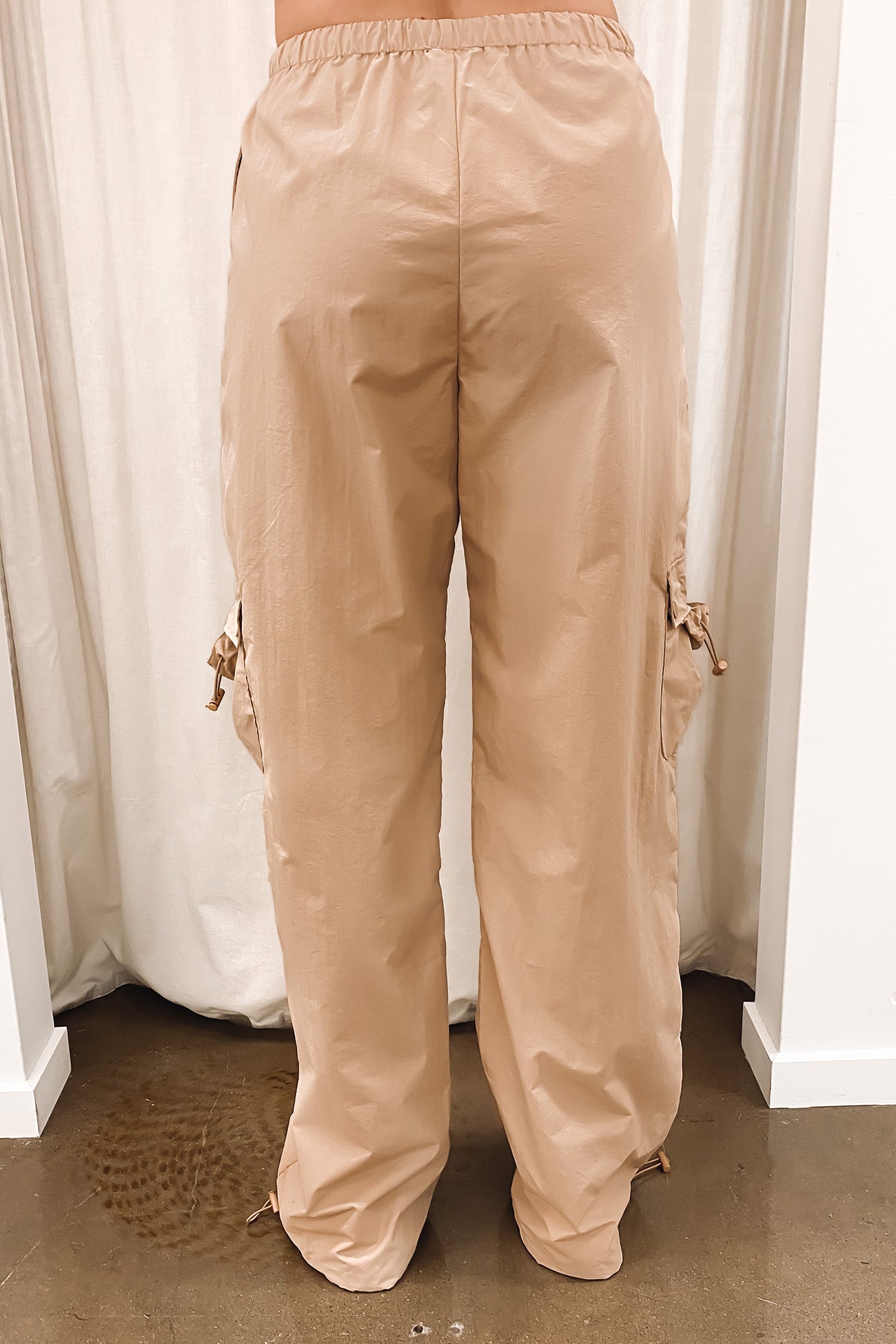 Tylah Parachute Pant Sand