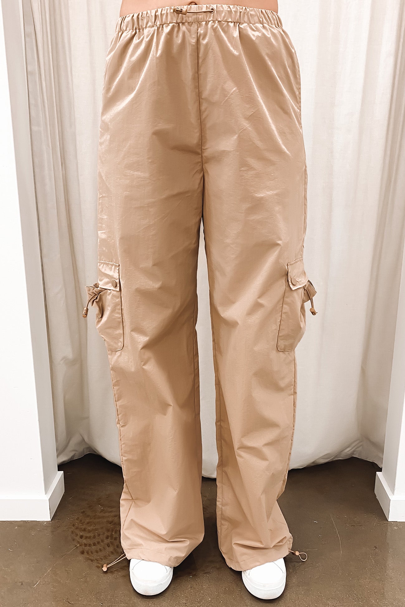 Tylah Parachute Pant Sand