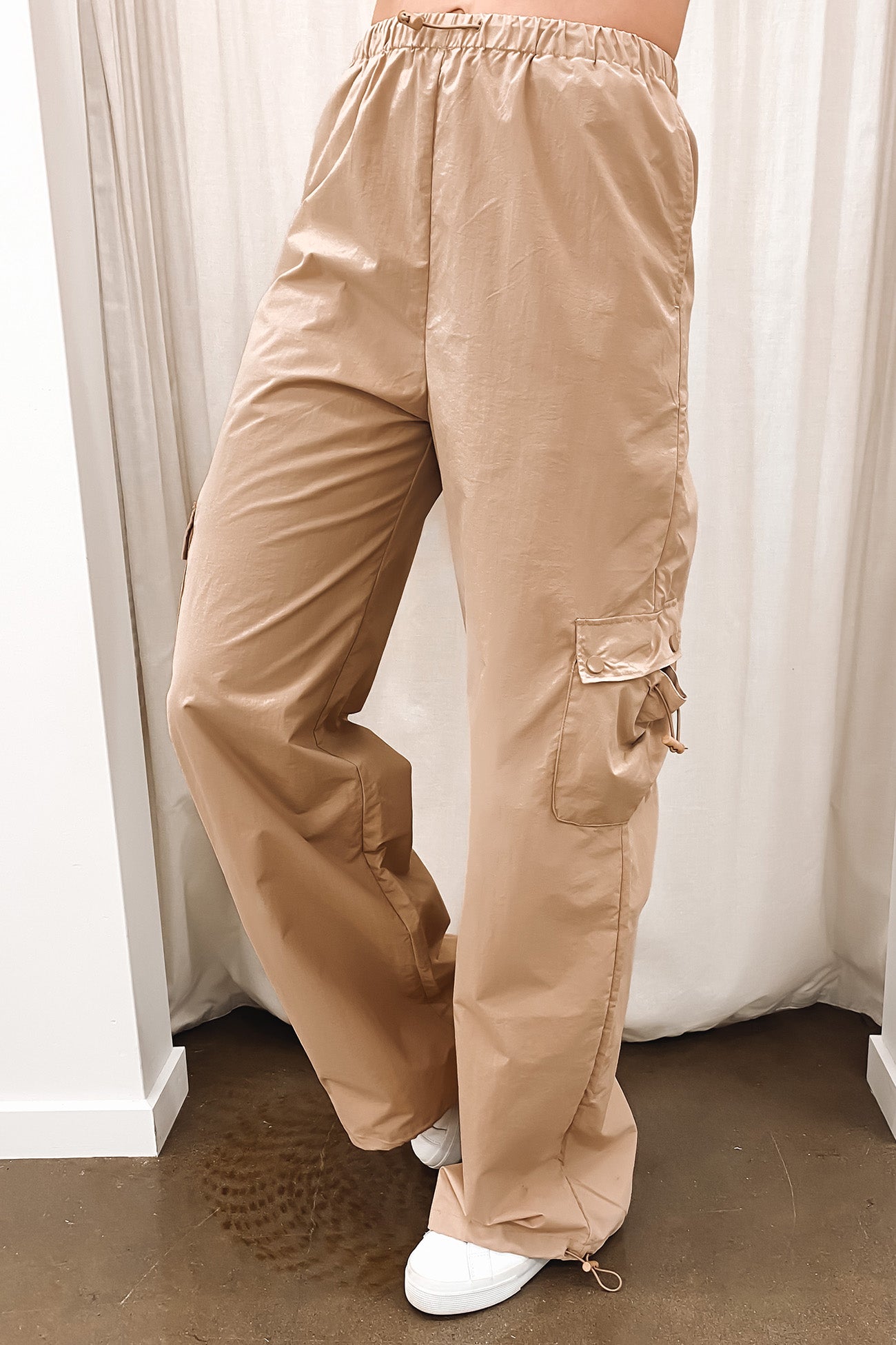 Tylah Parachute Pant Sand