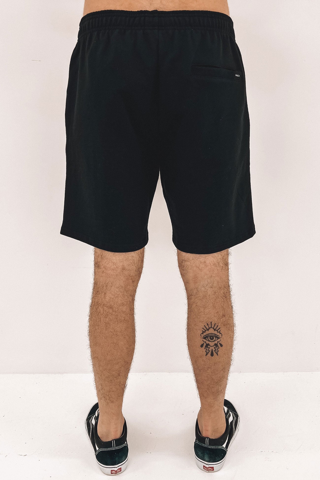 VA Essential Sweatshort Black