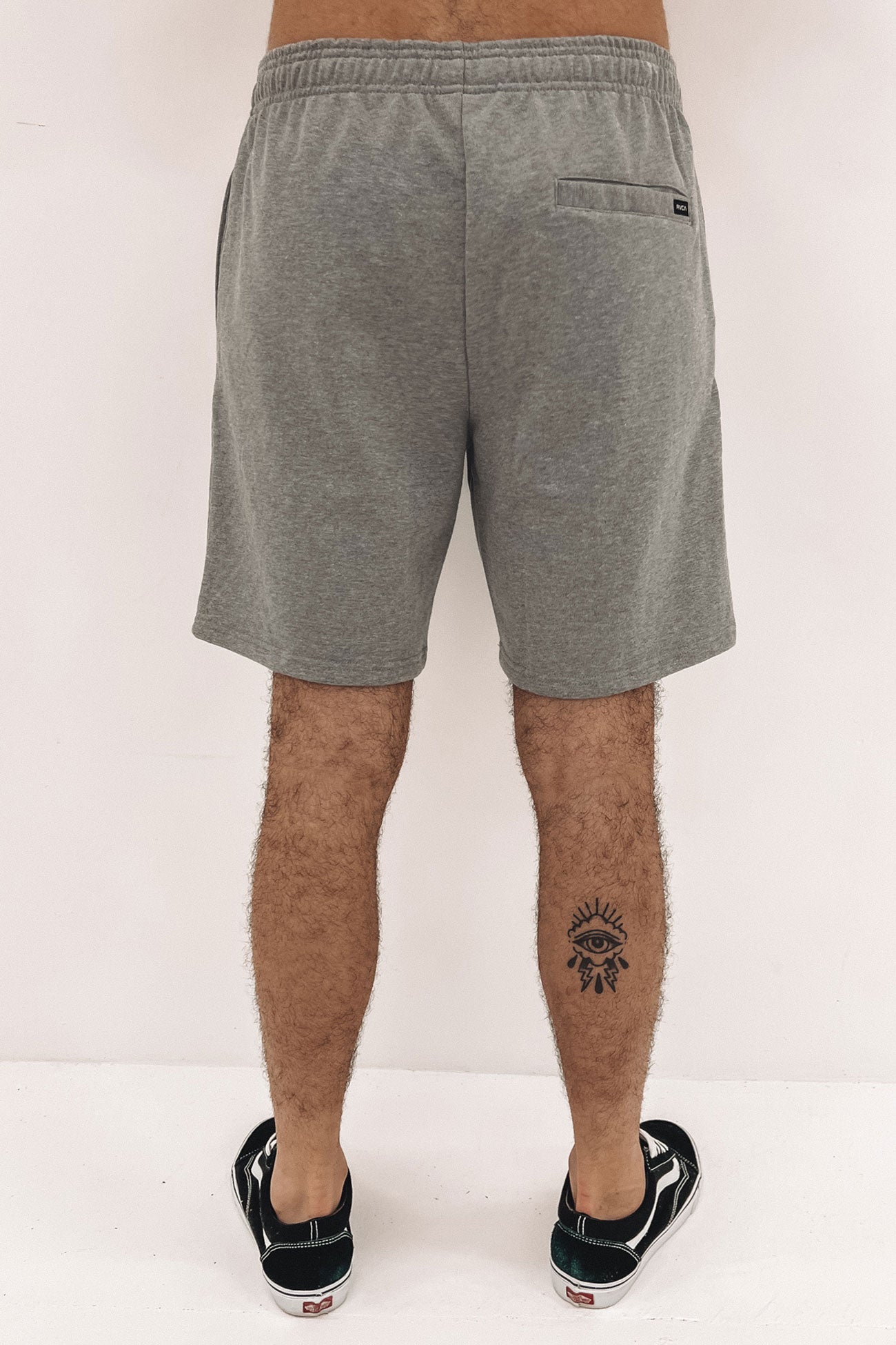 VA Essential Sweatshort Light Marle