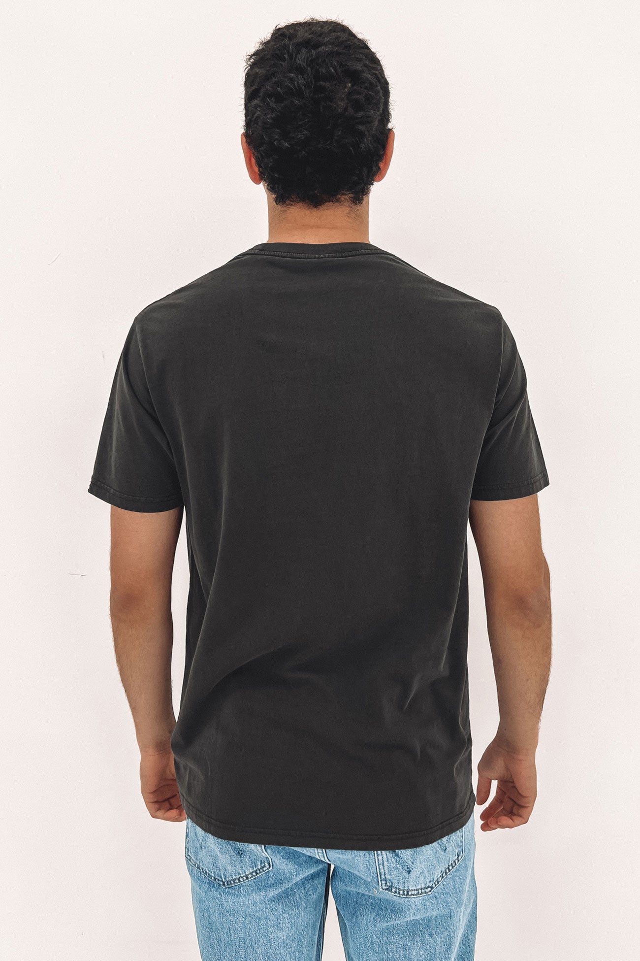 Ventura Tee Washed Black