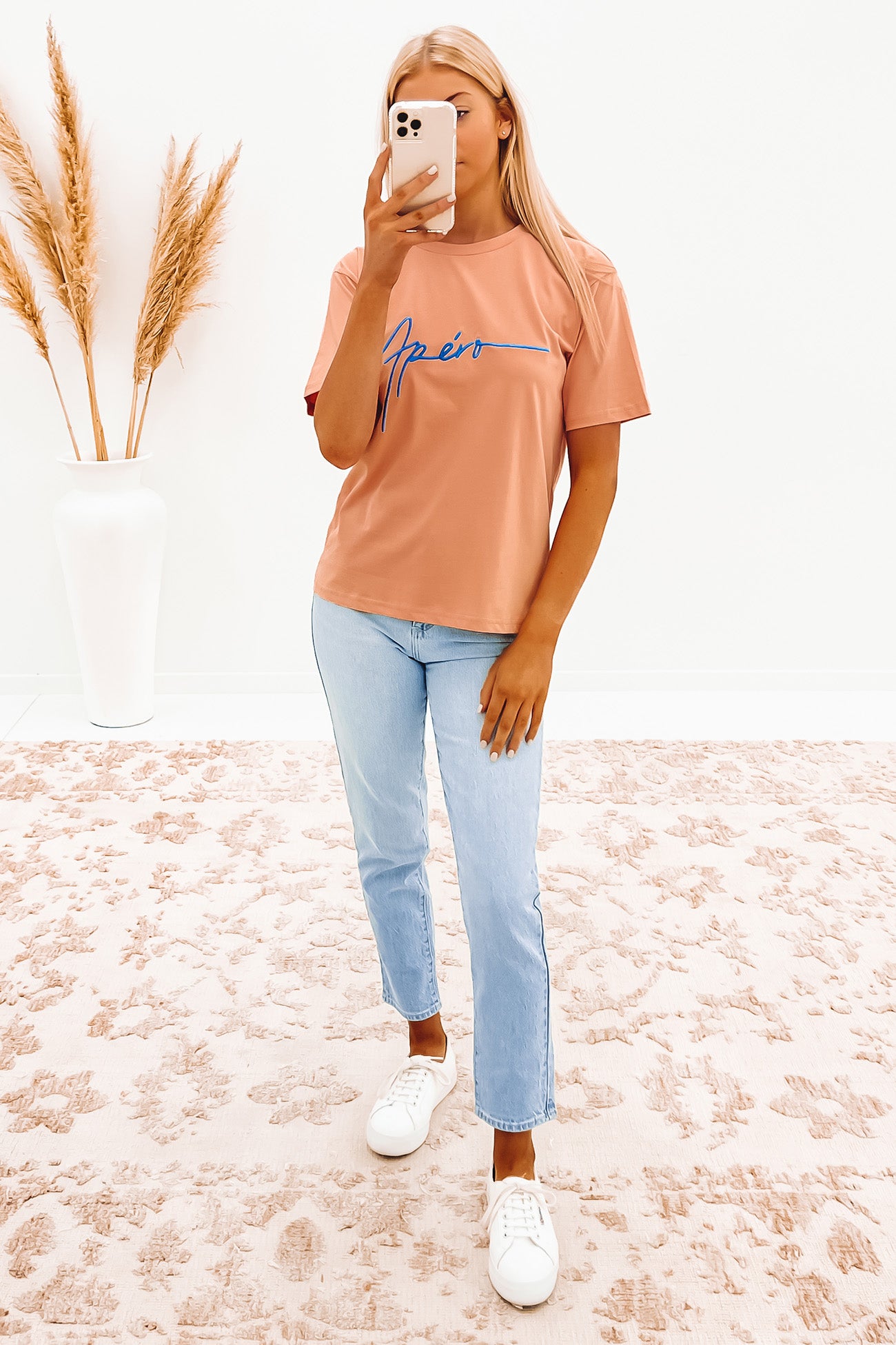 Vitrue Embroidered Tee Dusty Pink Electric Blue