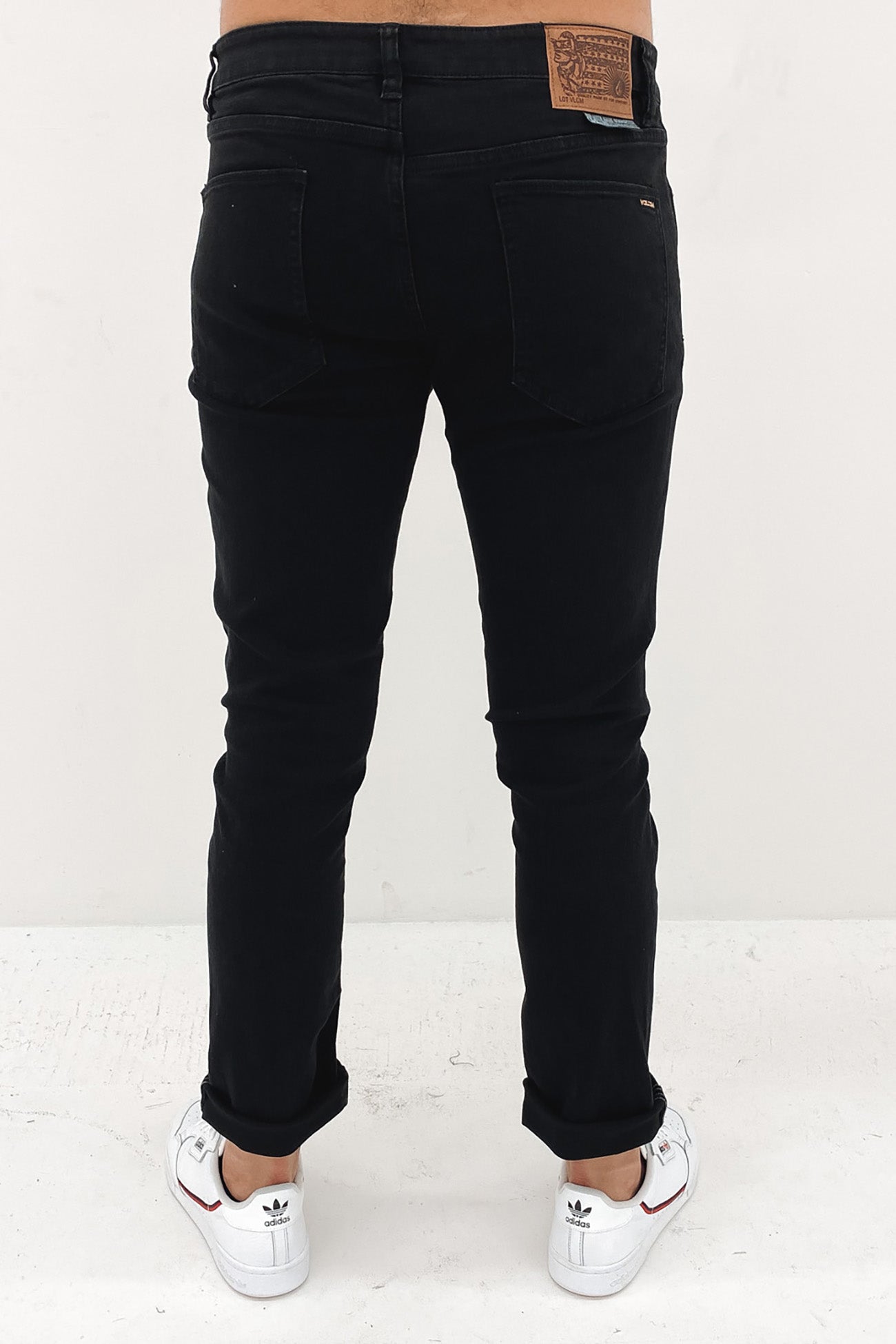 Vorta Slim Straight Jean Black Out