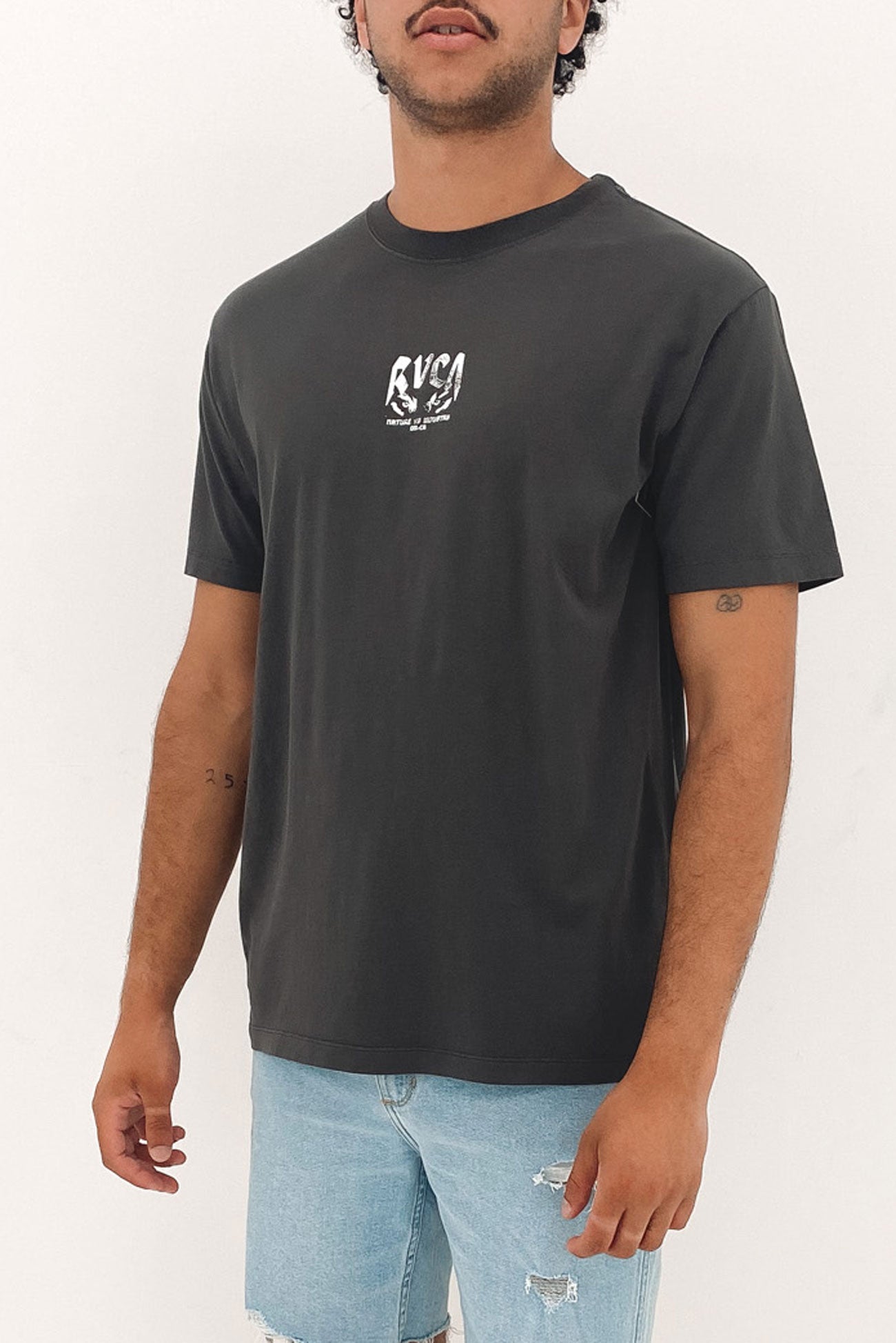 Wolfie Short Sleeve Tee Washed Black