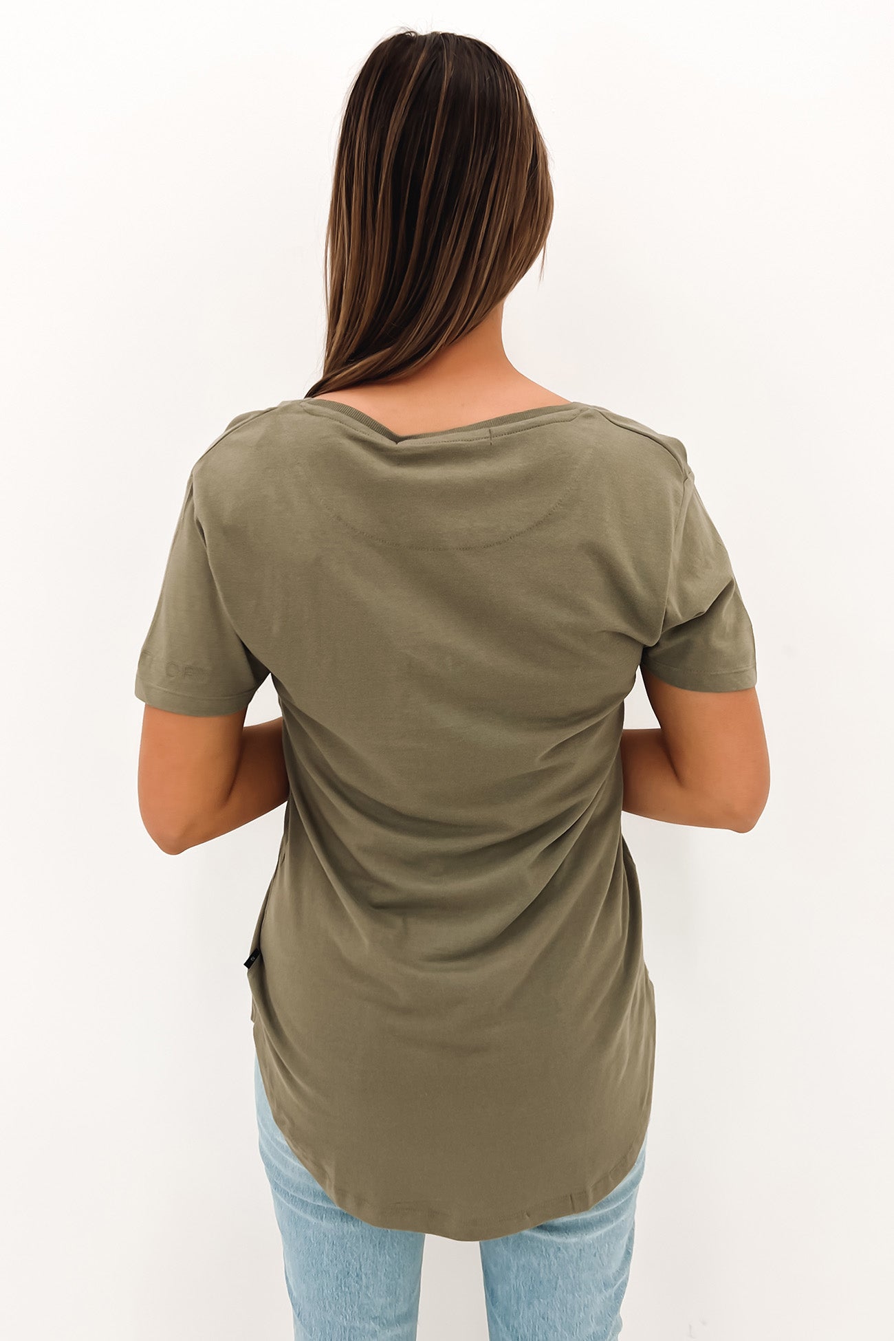 Zuri Tee Khaki