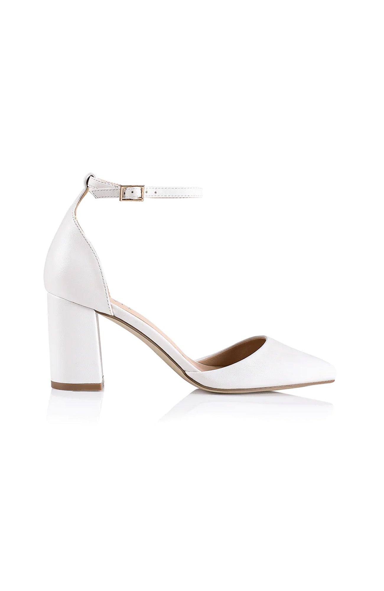 Enzo Closed Toe Pumps White Softee