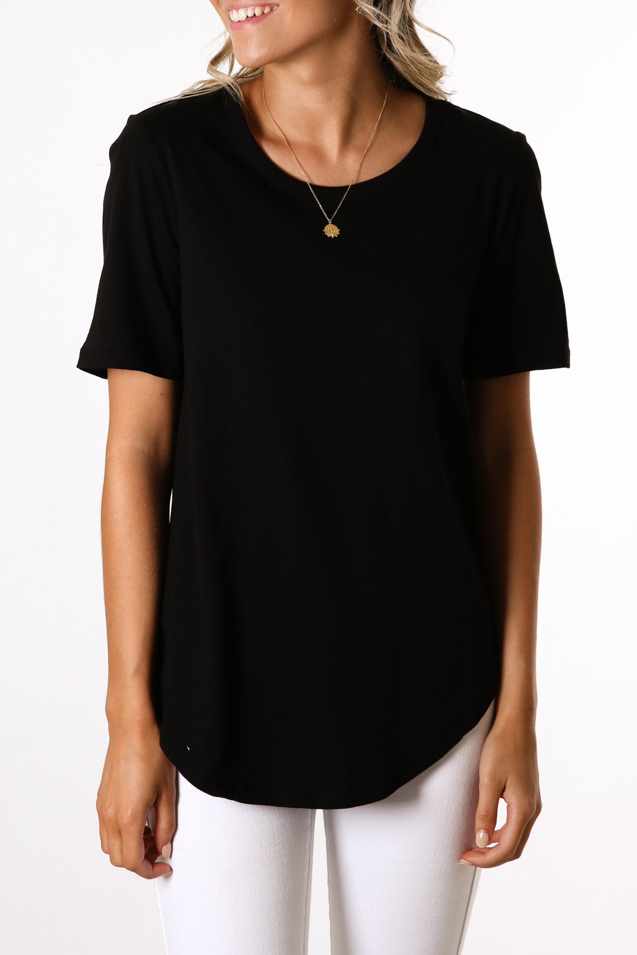 Ariana Tee Black