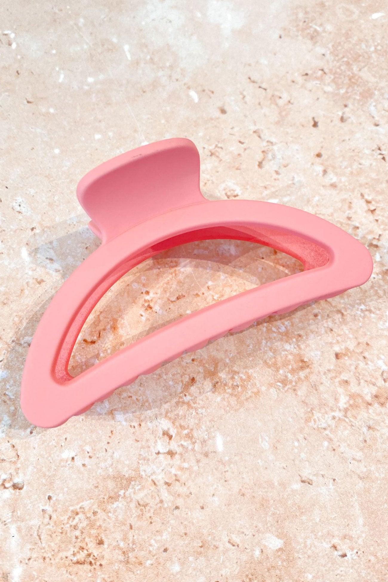 Laena Claw Clip Pink