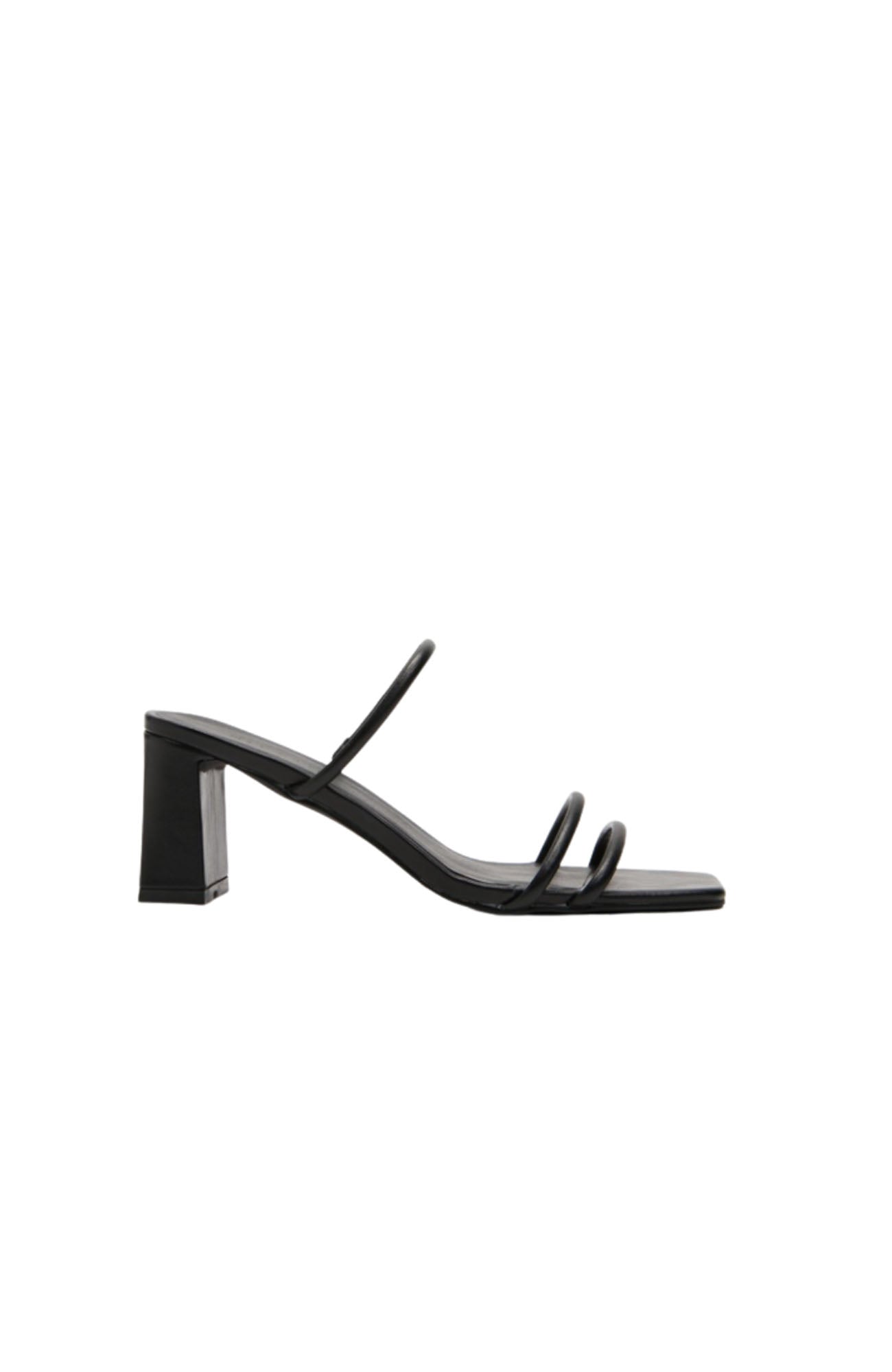 Isoka Heel Black