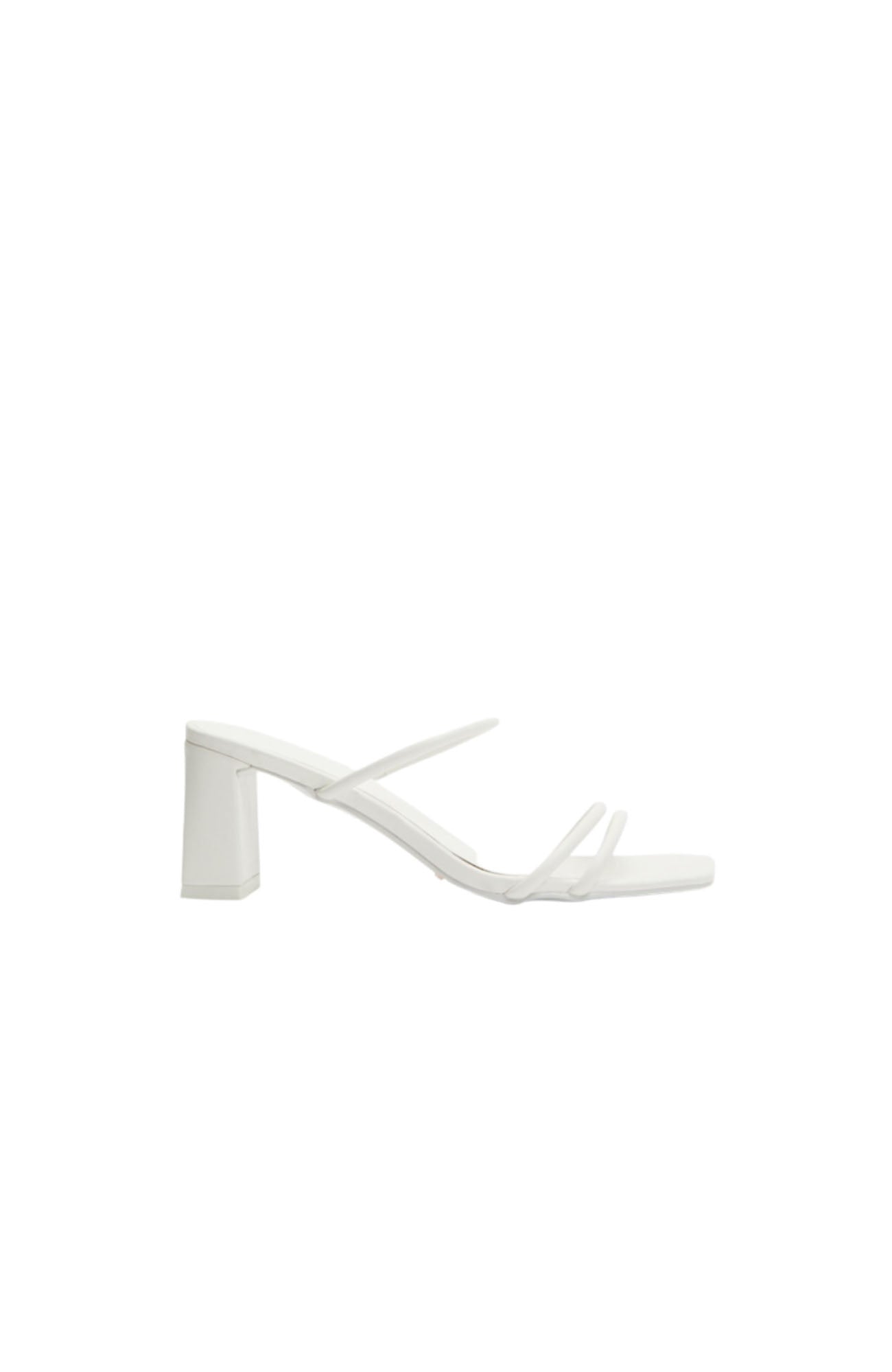 Isoka Heel White